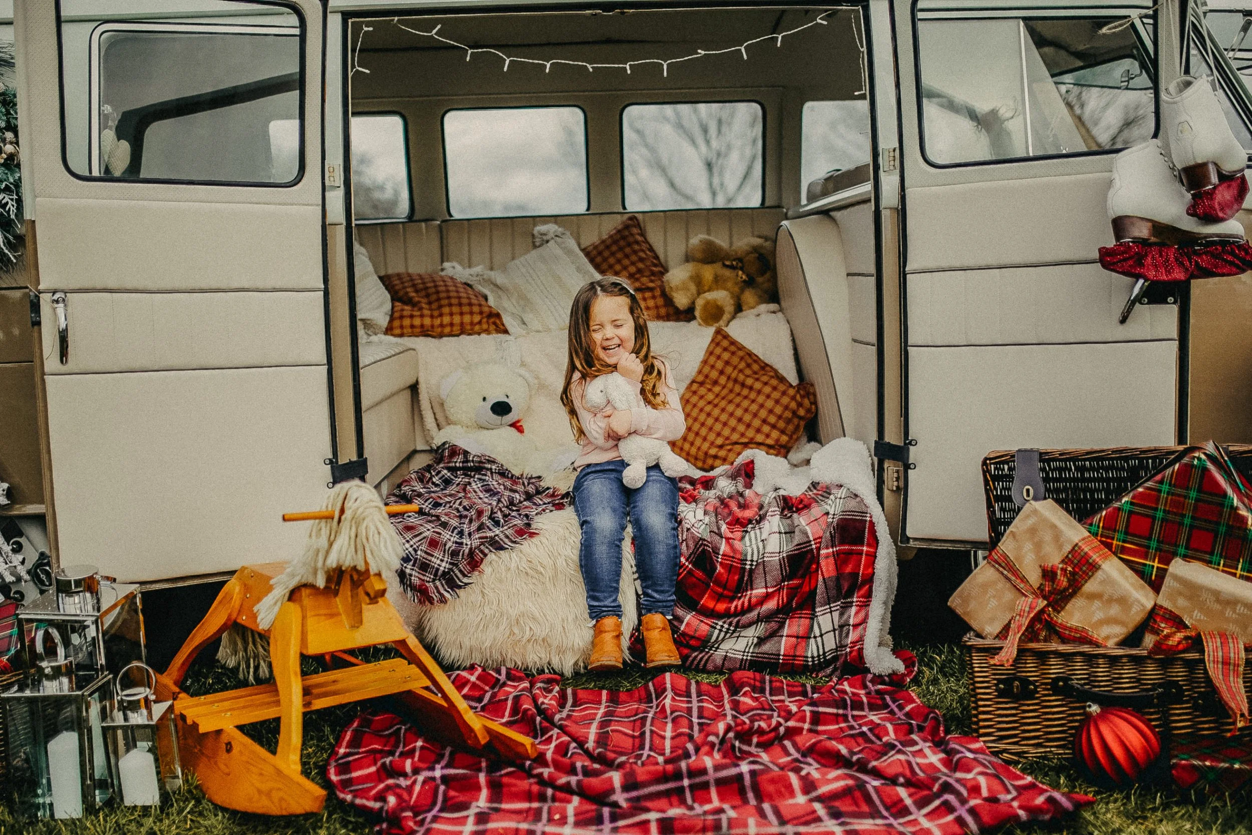 christmas-mini-photographer-buckinghamshire-somerset 123.jpg