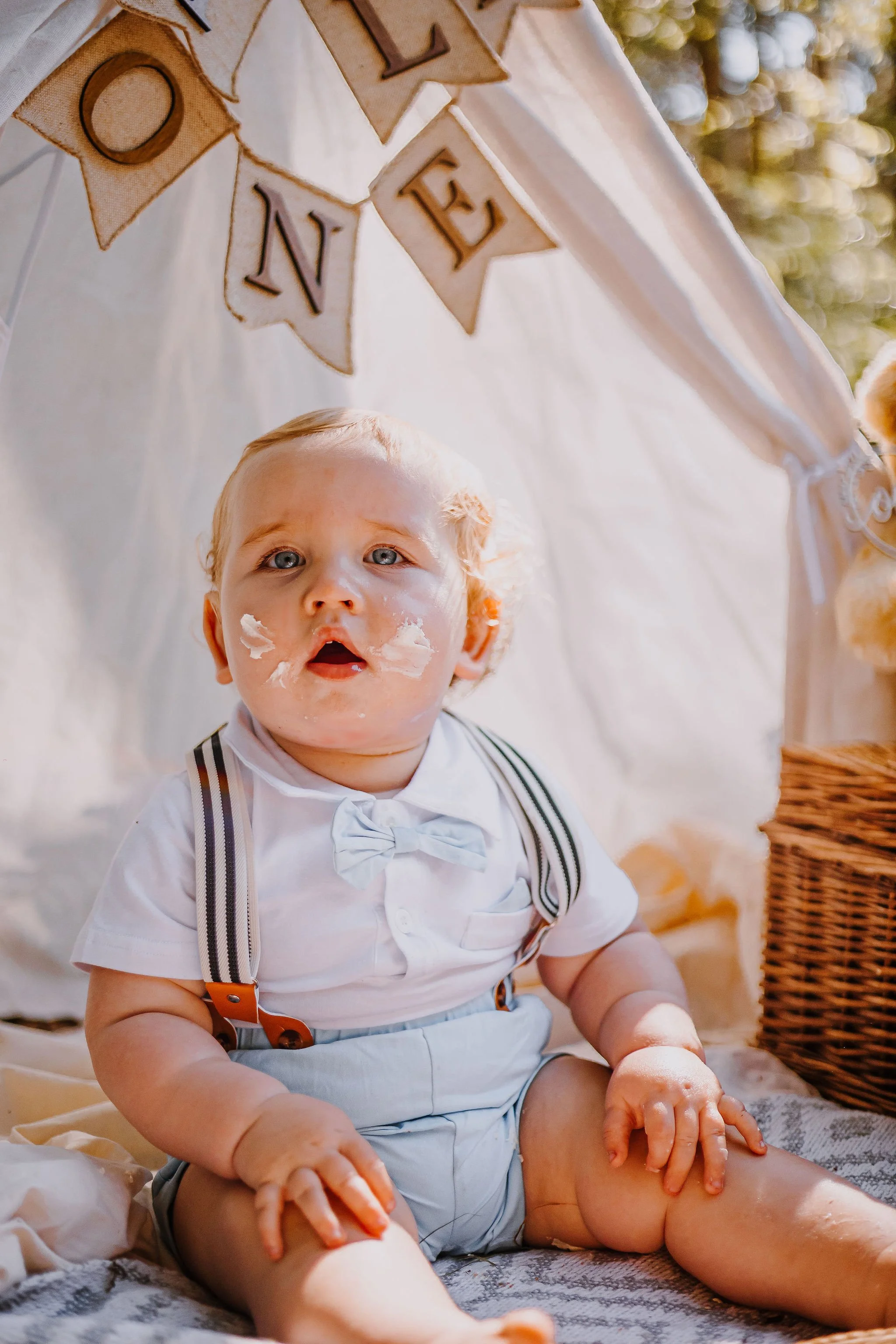 Cake-smash-Charlie-constance-doyle-photographer26.jpg