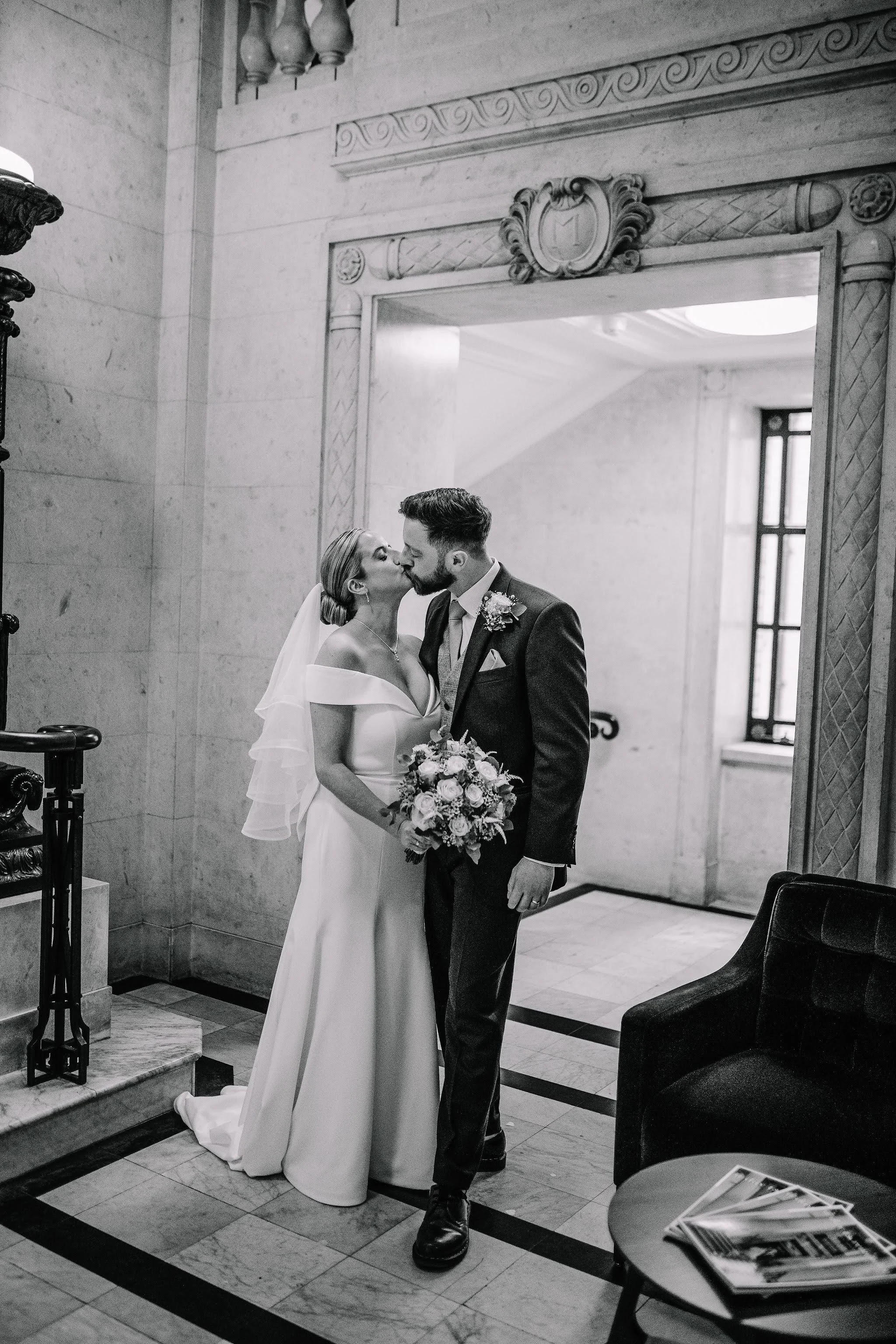 Ashleigh-Mitch-London-wedding-by-Constance-Doyle-Photography487.jpg