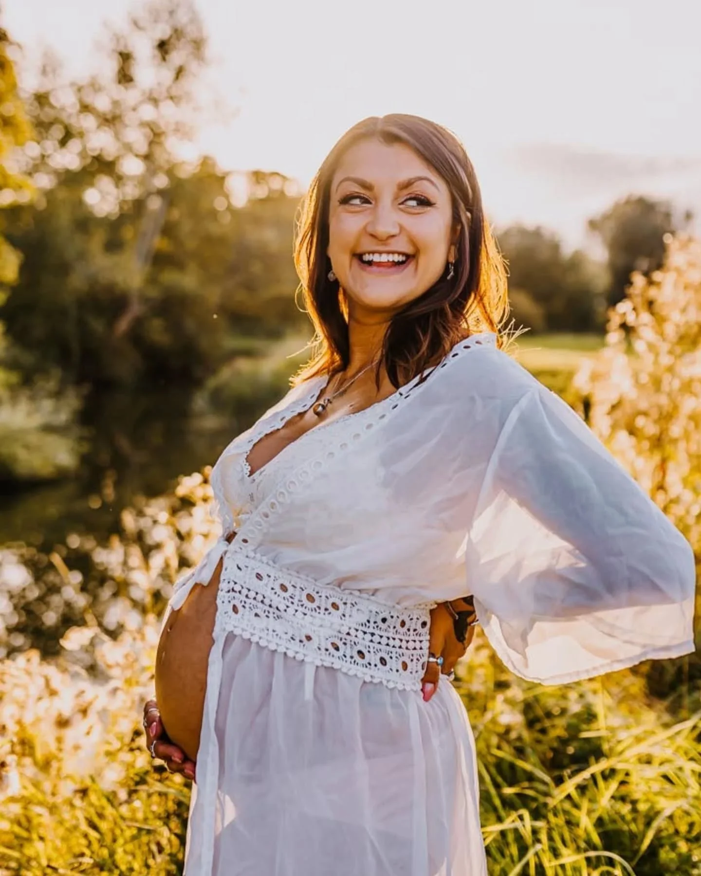 &quot;Oh. My. God.

They&rsquo;re incredible!!!&quot;

⭐⭐⭐⭐⭐

I had the absolute joy of photographing Nisha&rsquo;s maternity session, and her reaction when she saw the photos was everything! 🥹

We shot in one of my favourite hidden river spots, sur