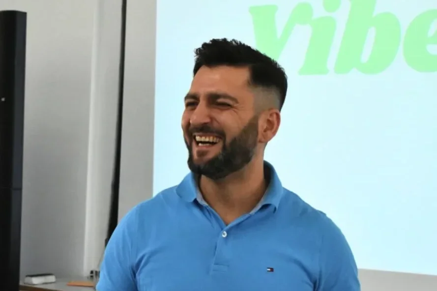 Berkan Gründer des Bildungsprojekts ViBeS