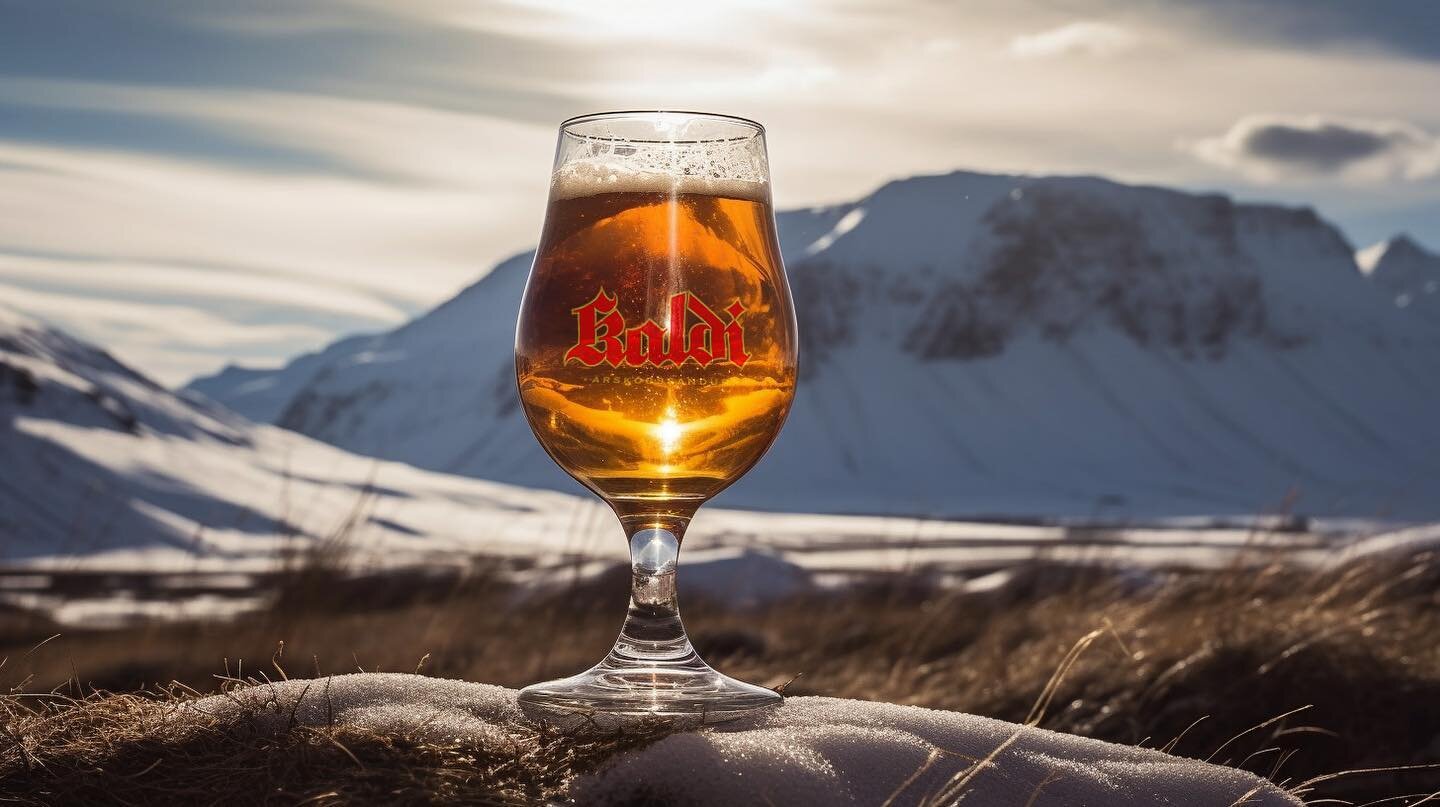 &THORN;a&eth; skiptir engu m&aacute;li hvar &thorn;&uacute; ver&eth;ur um helgina. Kaldi er fer&eth;af&eacute;lagi sem &thorn;&uacute; &aacute;tt skili&eth; 🍻👌
.
.
.
#beer #beerlover #craftbrewery #iceland #nature