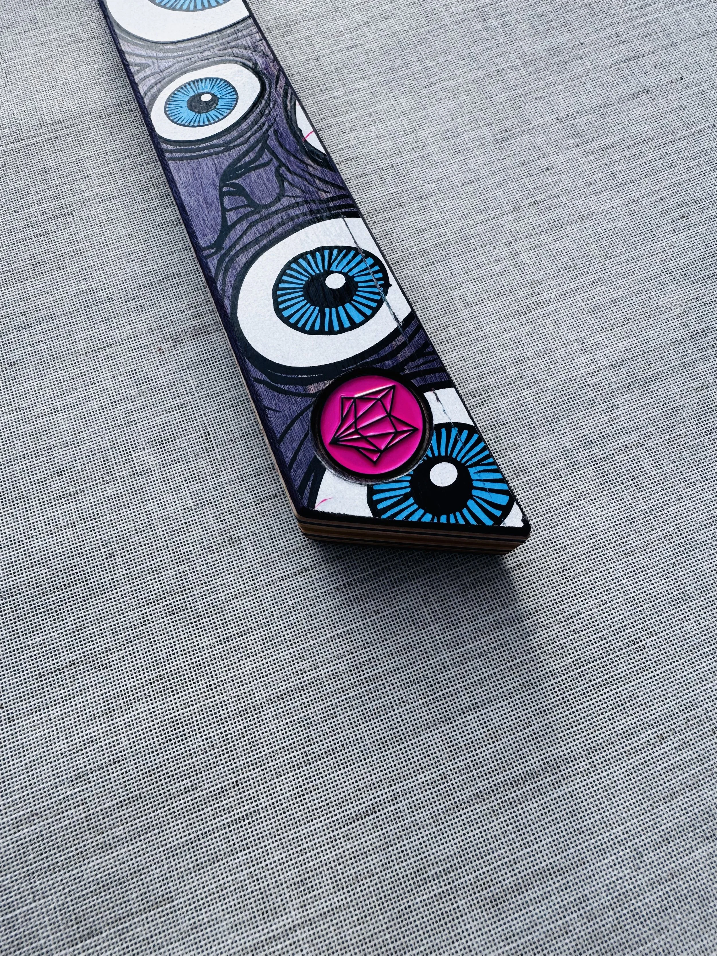 Purple Eyeball (3).jpeg