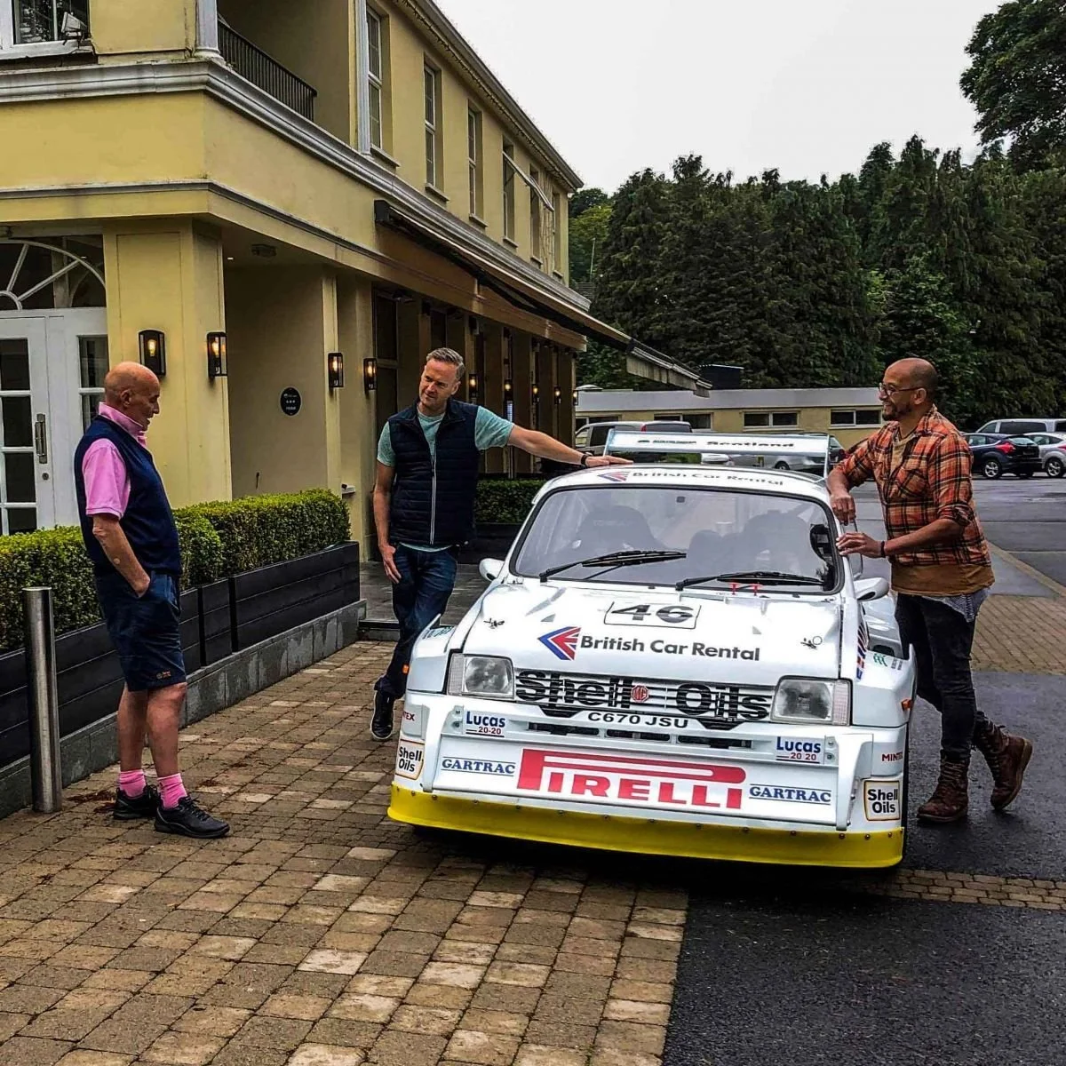 6R4 Reveal s (1).jpg