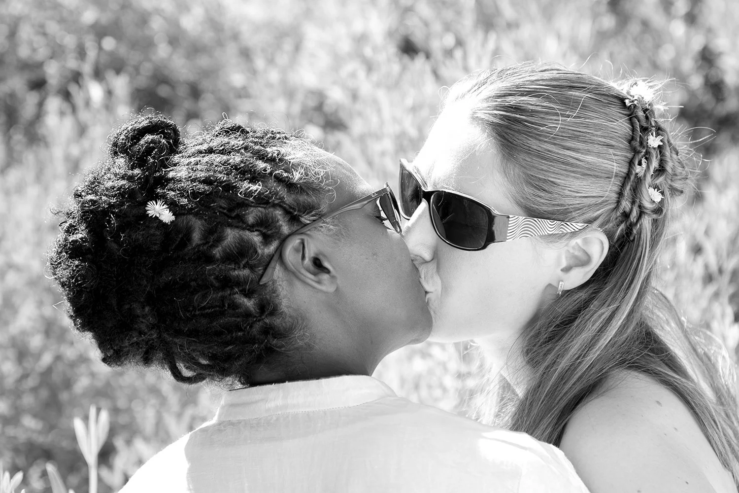 same sex wedding couple kissing