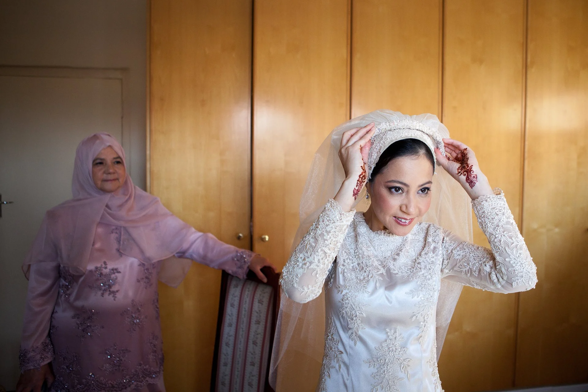 bride getting ready
