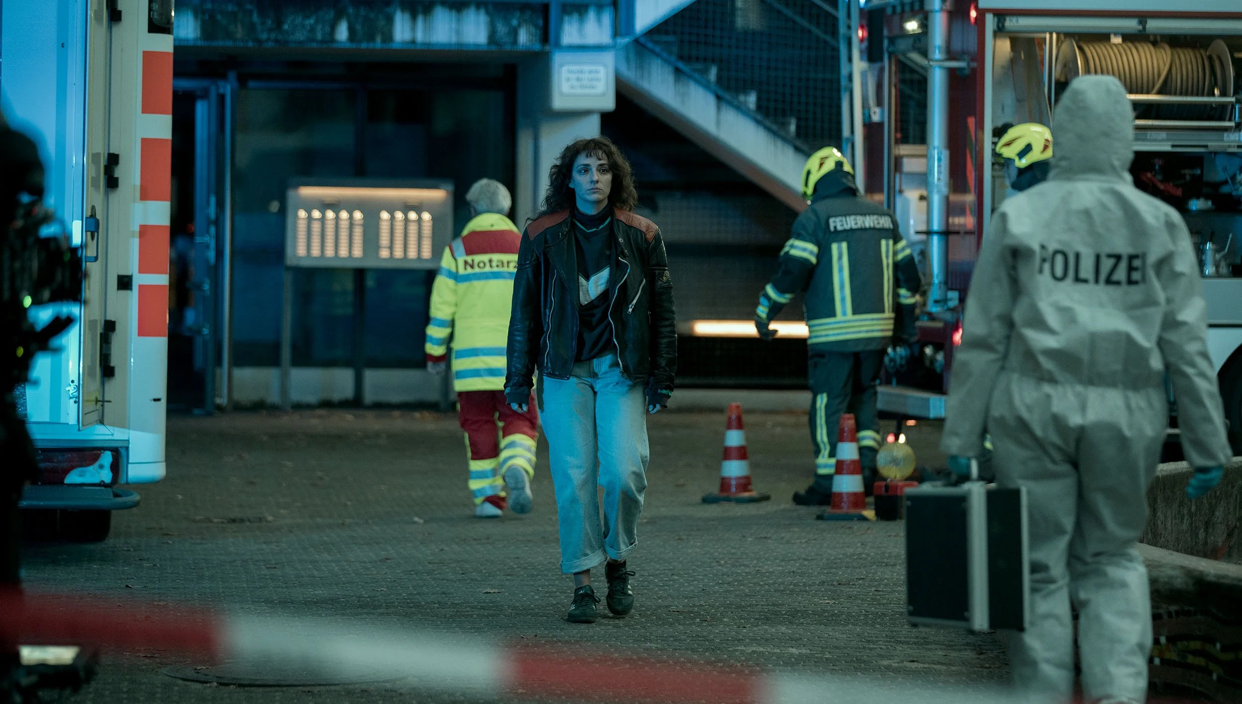 DSC_241205_B_SO_06103-2 copy.jpg