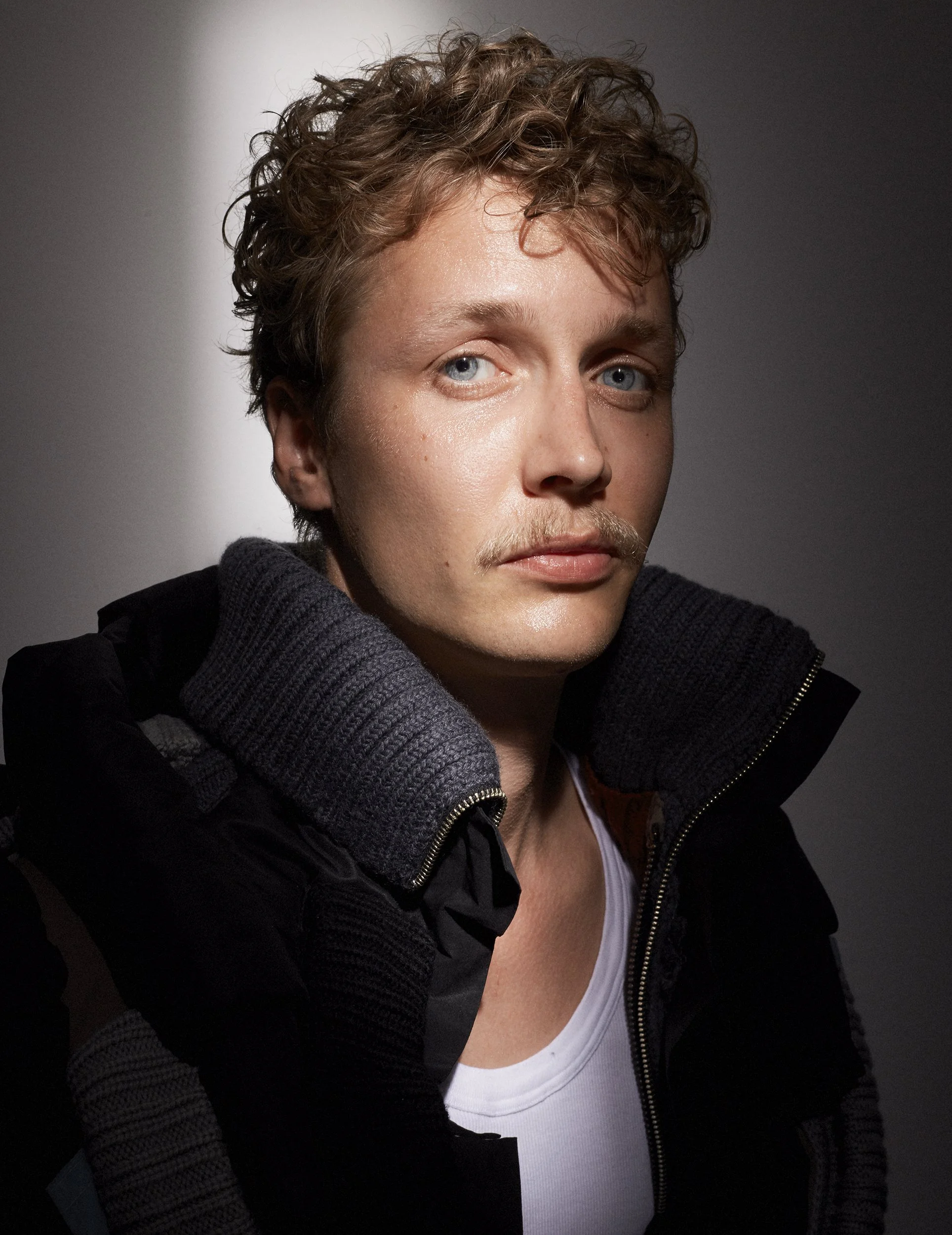 07_TS_JULIUS FELDMEIER-051_FINAL_DIMS_V2.jpg