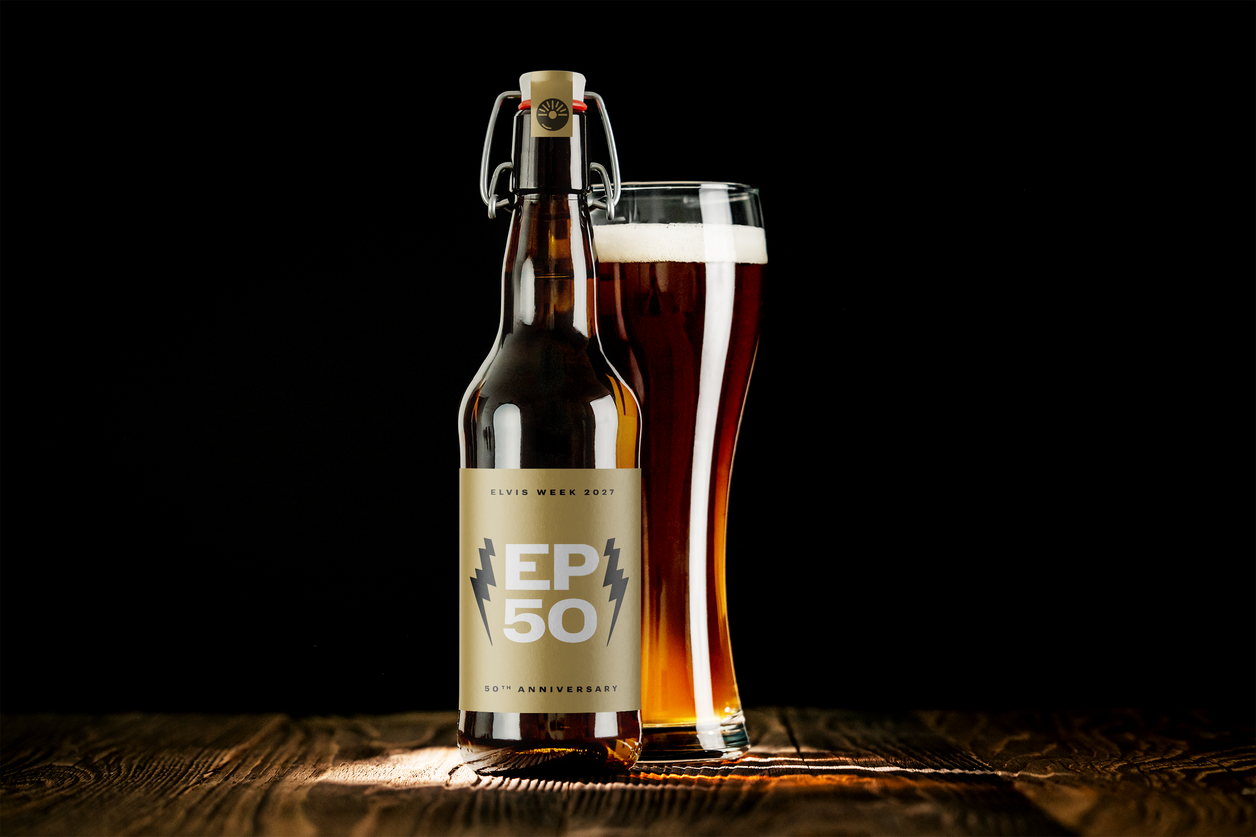Beer_Bottle_Mockup.png