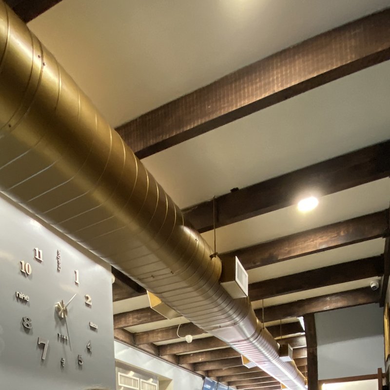 steinway_ceiling1.jpg