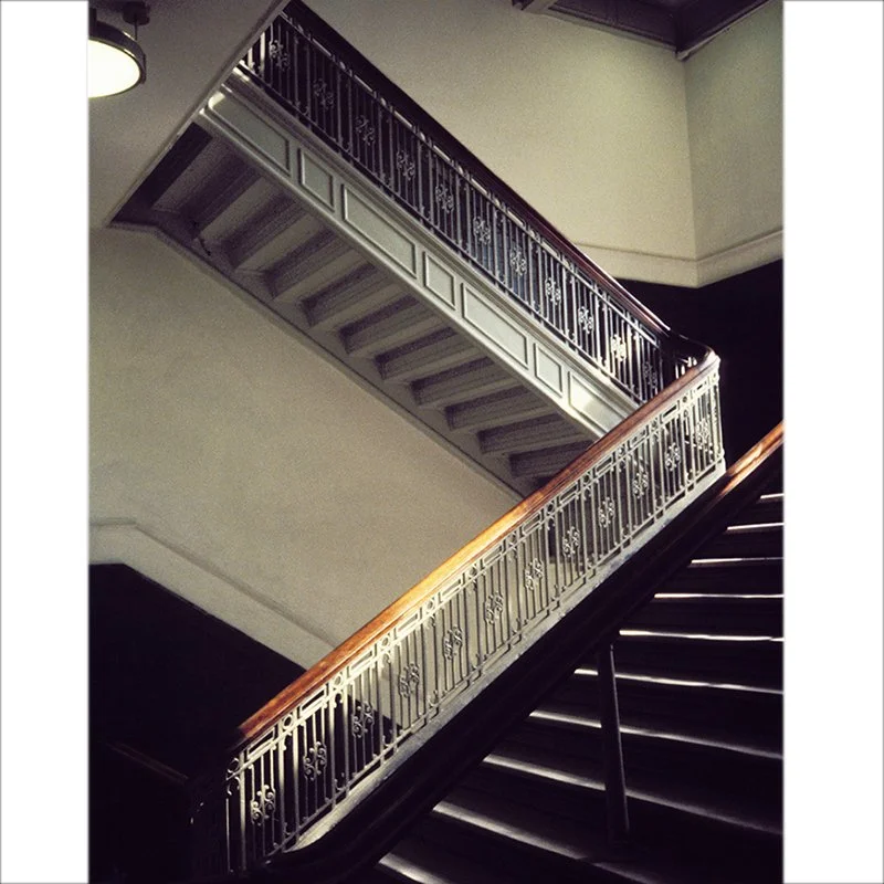 '90 WAHP CCNY SHIR 08 stair.8sq.jpg
