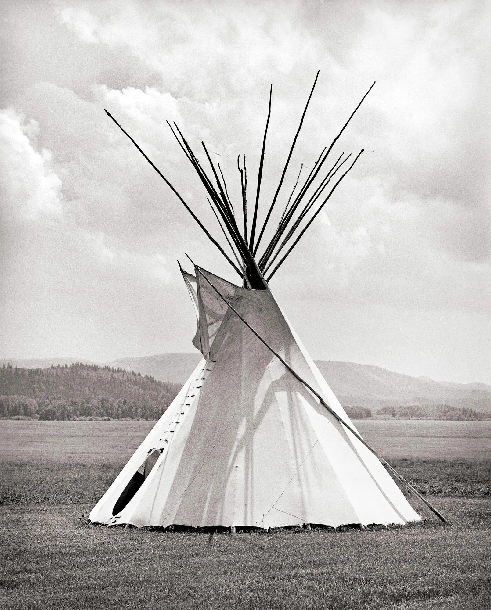 TEEPEE AT DOC’S RANCH Longview, Canada 1998