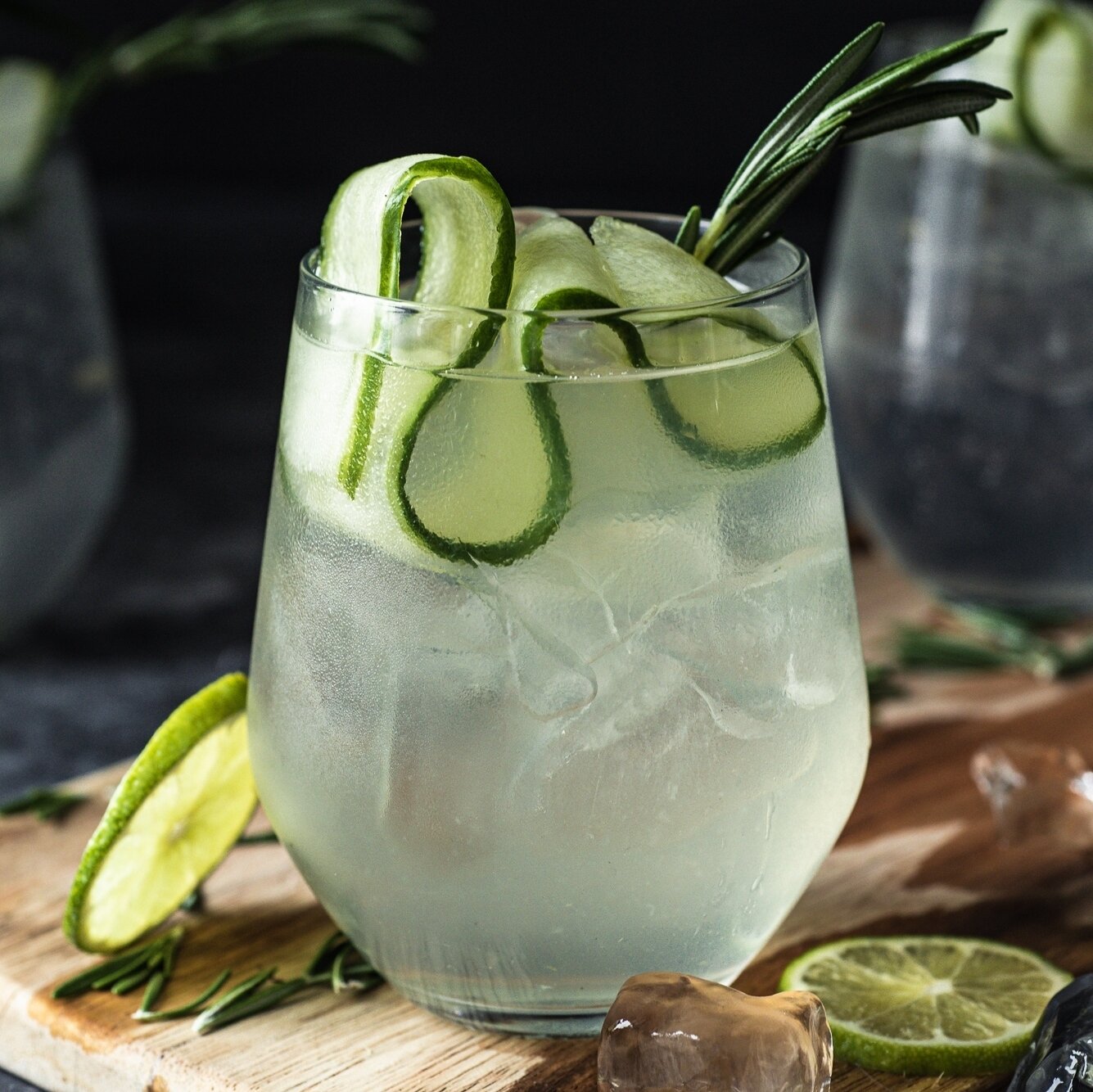 🎶To be sung to the tune of &quot;Get Low&quot; by Lil Jon &amp; The East Side Boyz🎶⁠
⁠
Splash of lime. Sprig of thyme. ⁠
This gin and cucumber cocktail, tastes so fine.⁠
Drink low, drink low (drink low), drink low (drink low), drink low (drink low)