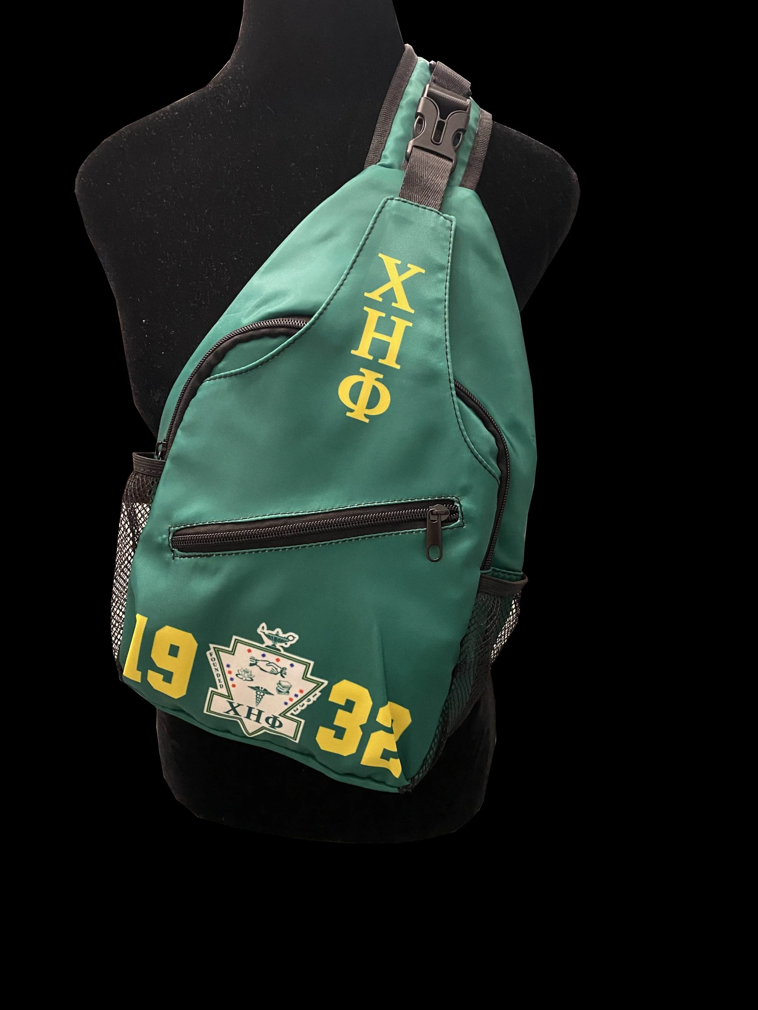 1932 Backpack on manniquin 1.jpg