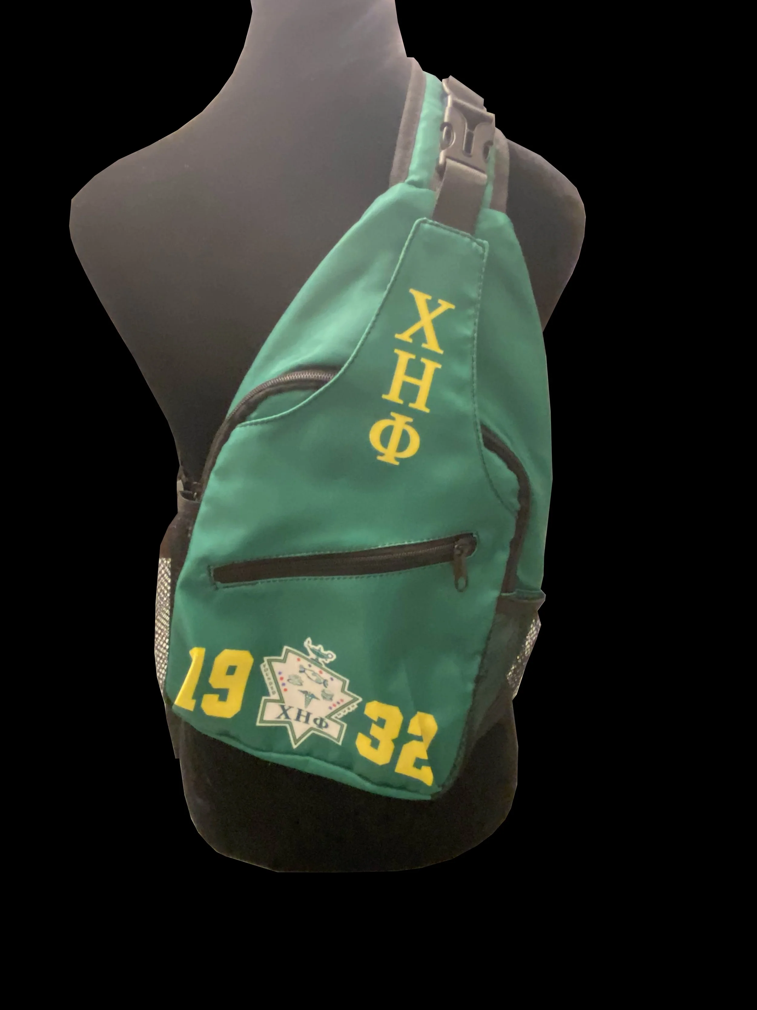 1932 Backpack on manniquin 2.jpg
