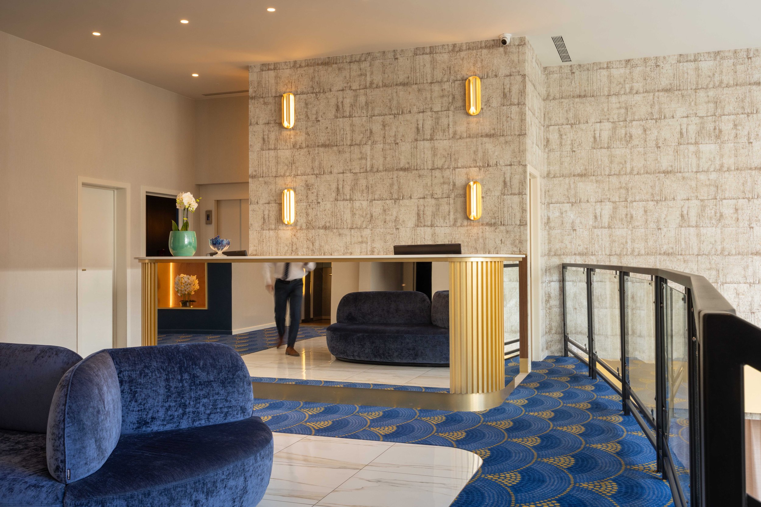 _G7A4935 hotel the augustin bd.jpg