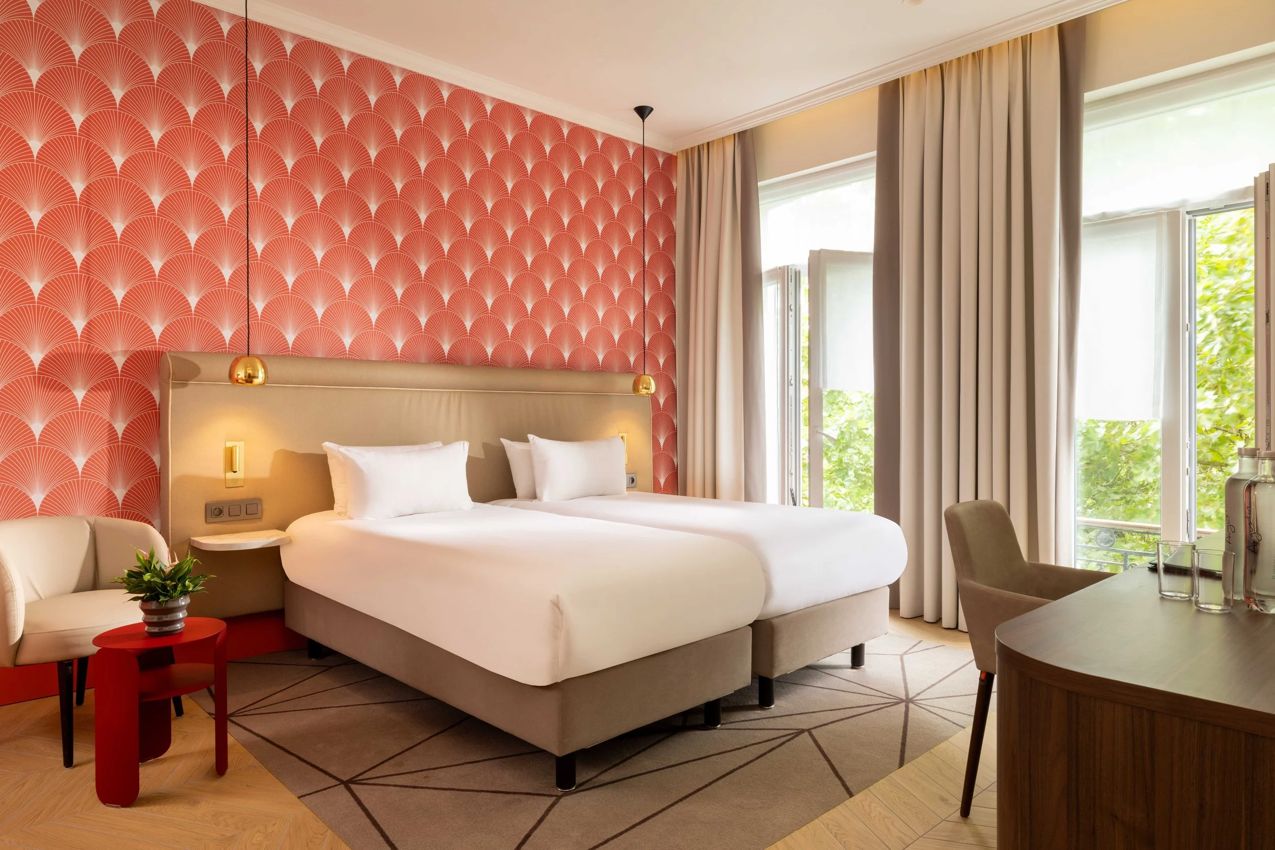 118A7580-hotel-the-augustin-chambre-206-3-bd.jpg