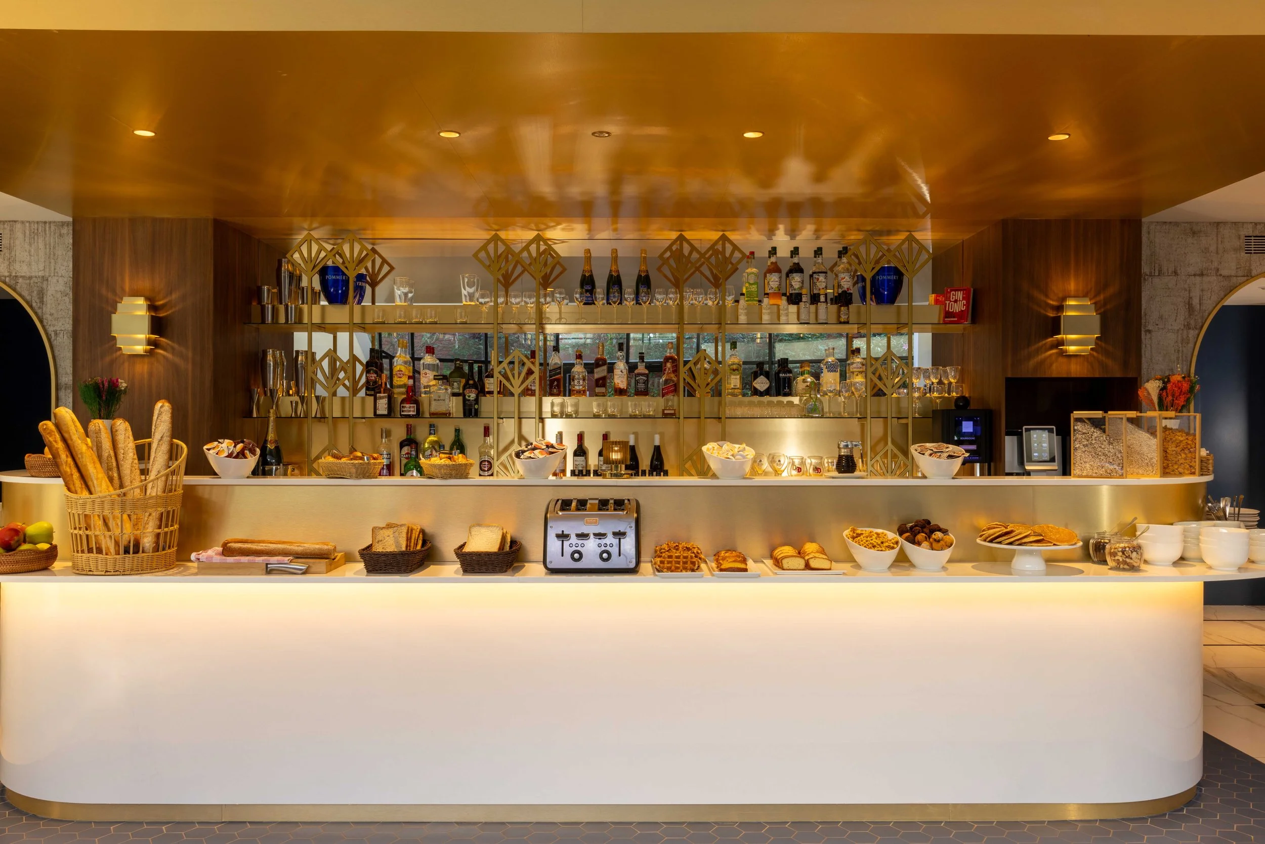 _G7A4818 hotel the augustin bd.jpg
