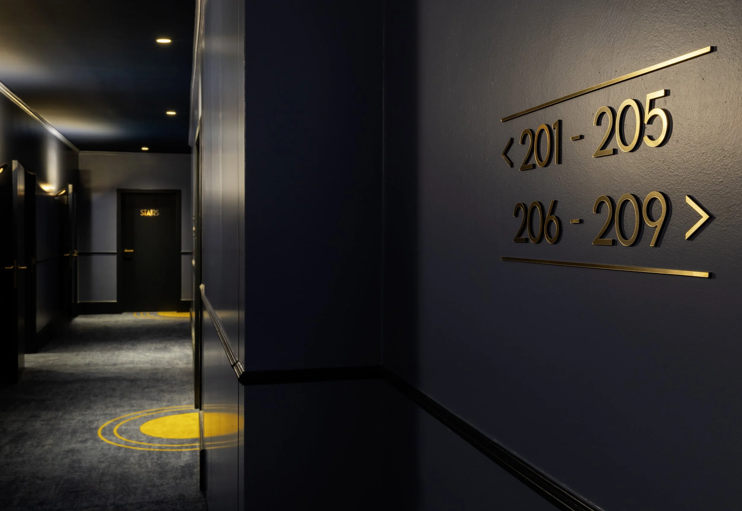 118A7609 hotel the augustin couloir hd.jpg