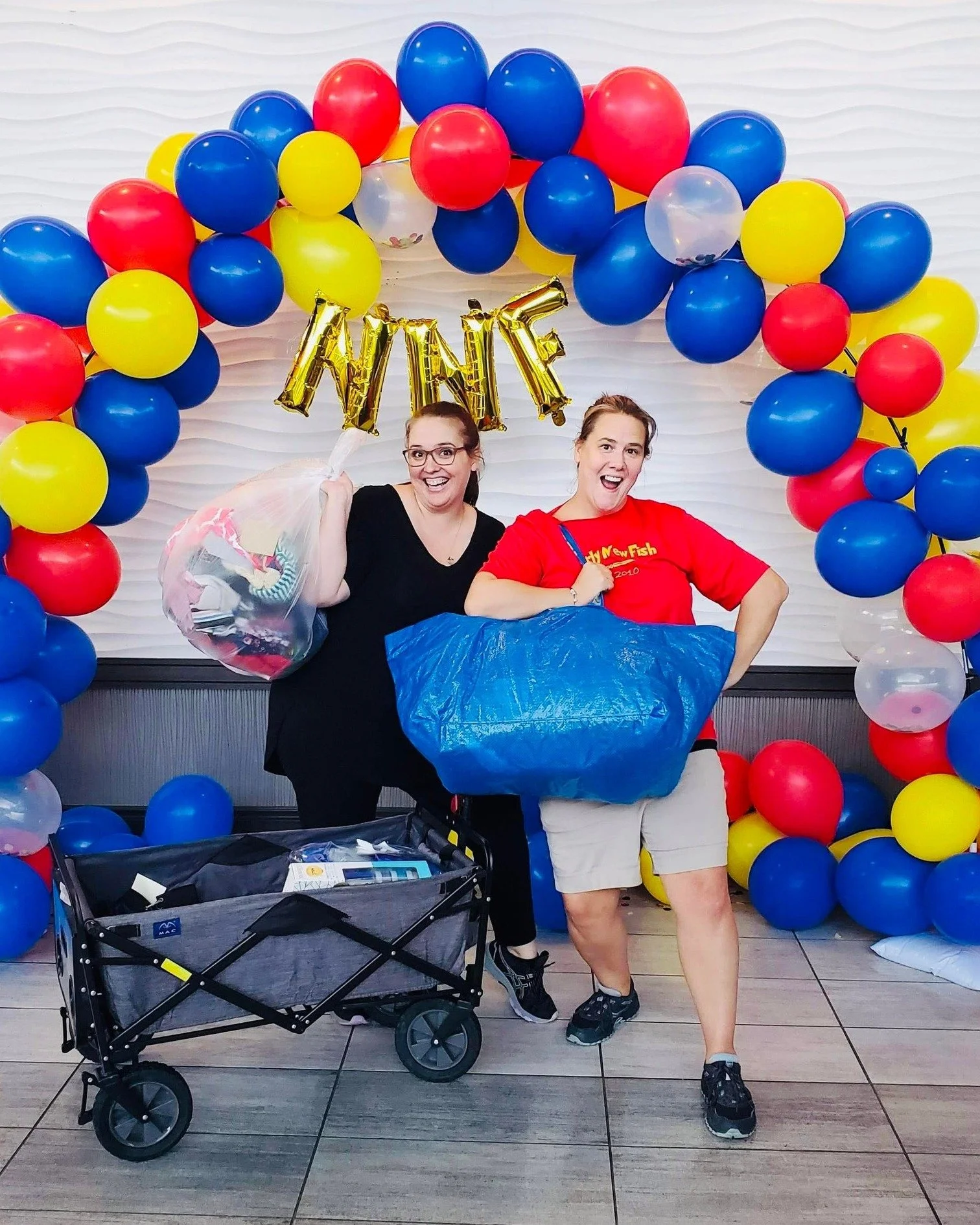 Who 💕 LOVES 💕 scoring everything for their kiddos in ONE SPOT??? That's the 💝 BEST, right??? 

April 8-12 in Swansboro, NC
👭 400+ local sellers 
 ⭐️Rockstar prices

And even BETTER? You can shop BEFORE we open to the public with a Benefit Ticket!