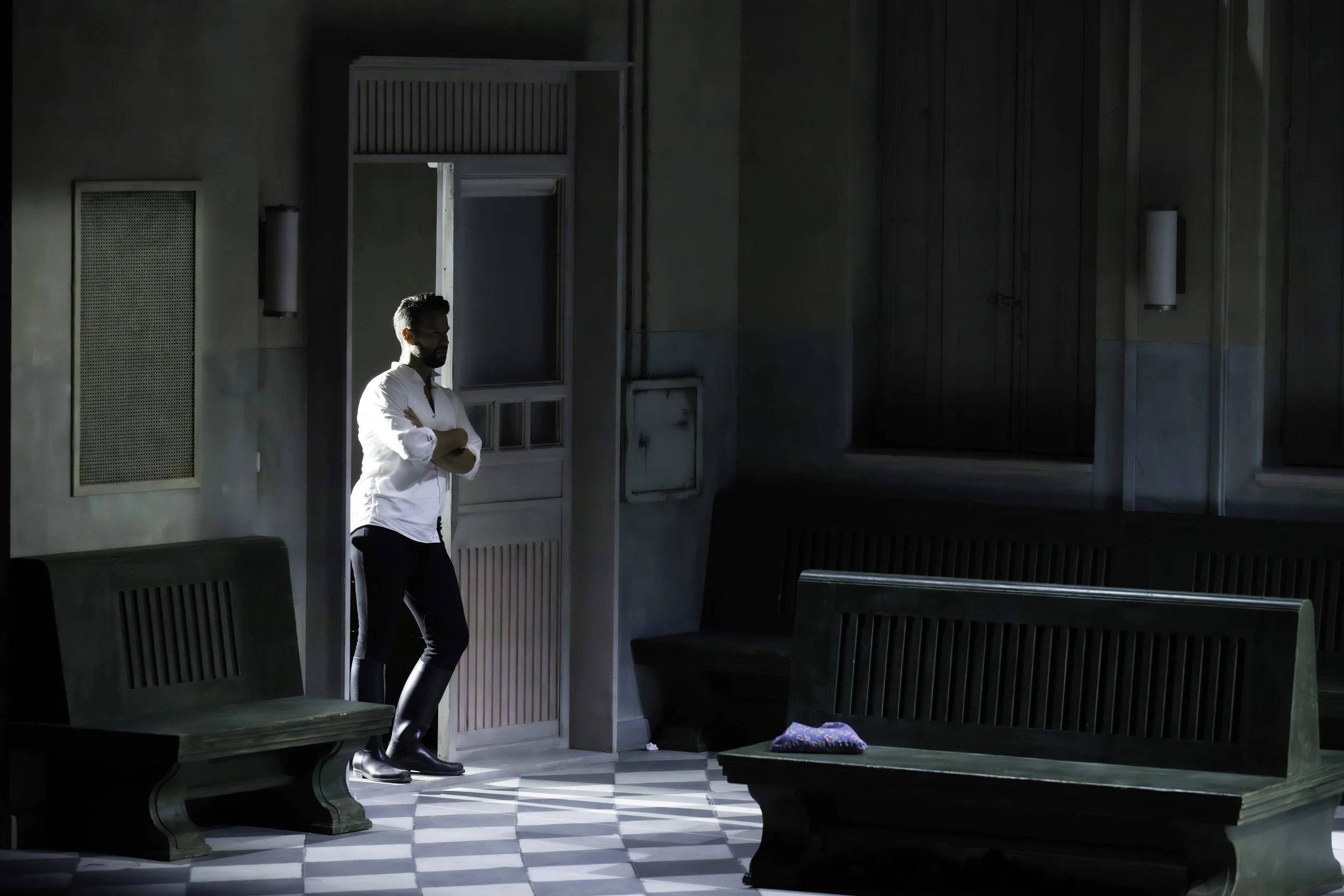 Louise at opéra de lyon