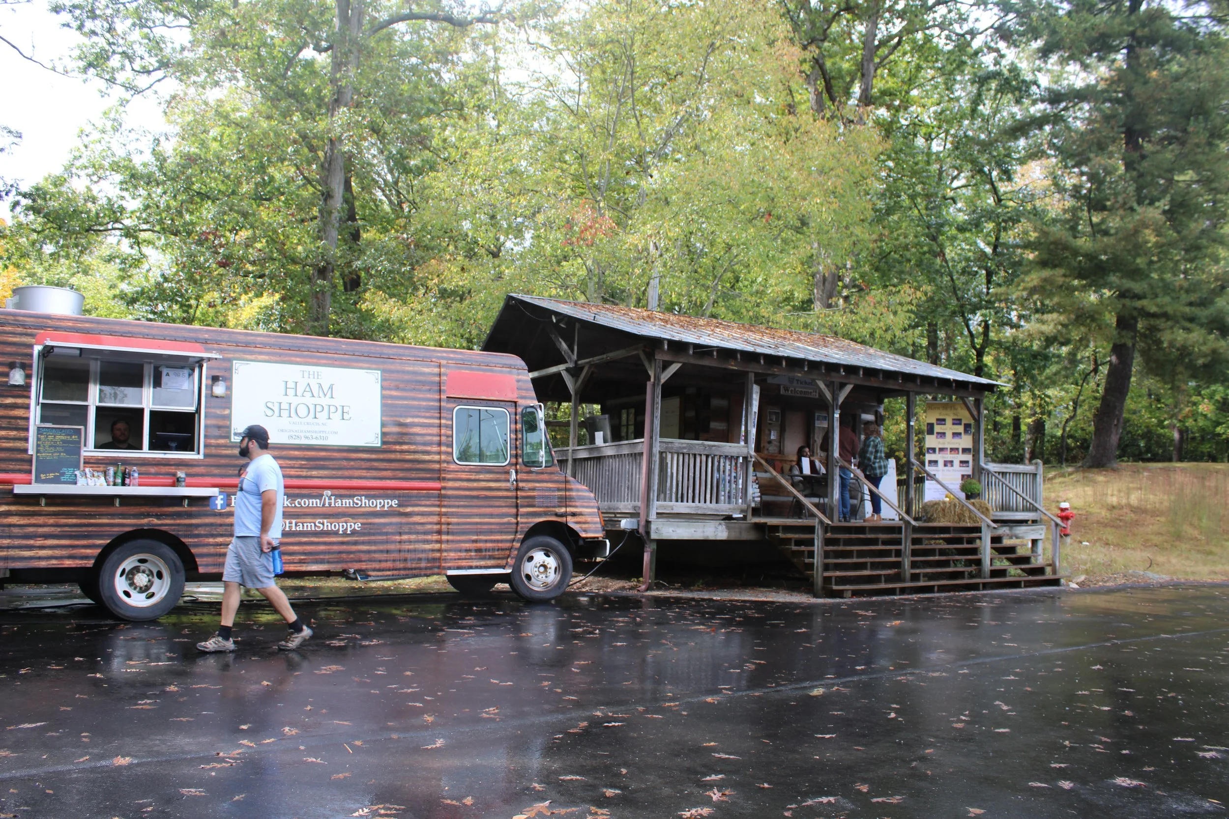 Fall Festival Boone Hickory Ridge History Museum (1).JPG