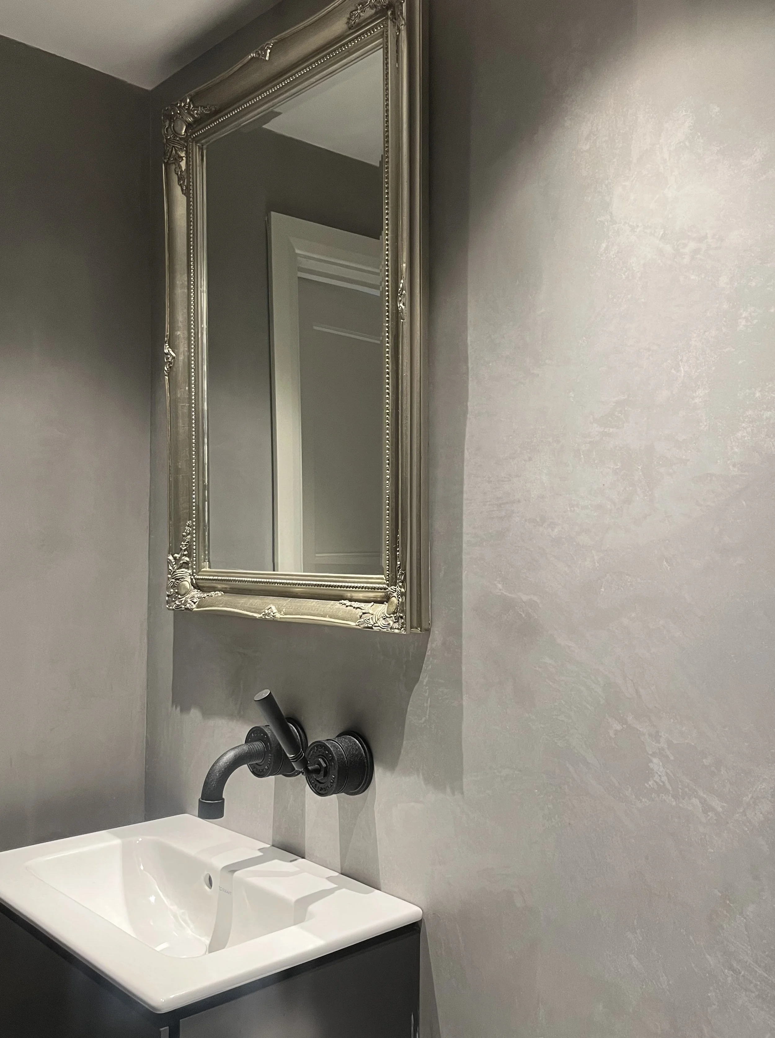 021/1 Light mushroom grey