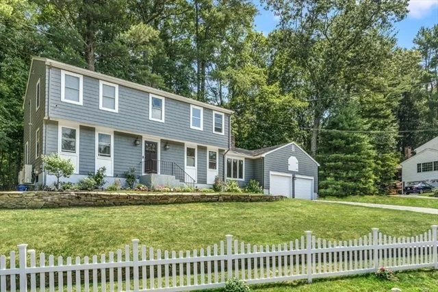 8 Hickory Hill Lane, Framingham