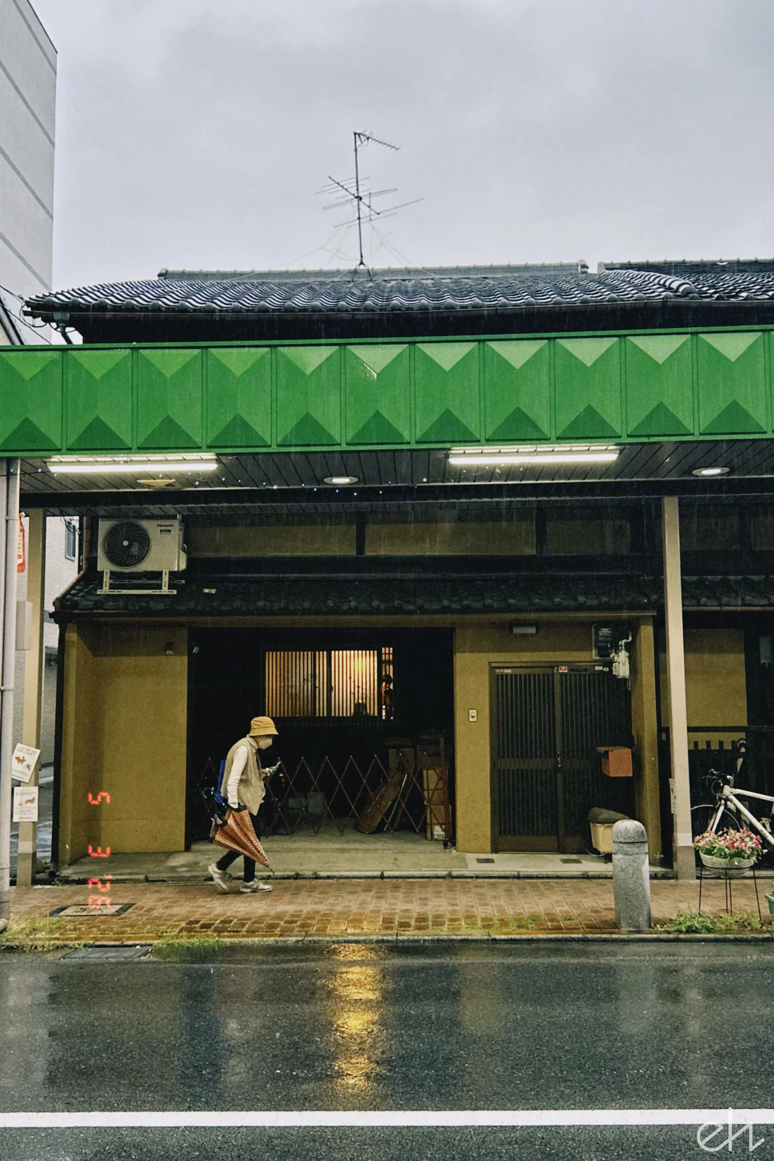 dclassic 2026-05-03 1809351334FE2DCAFE.jpg