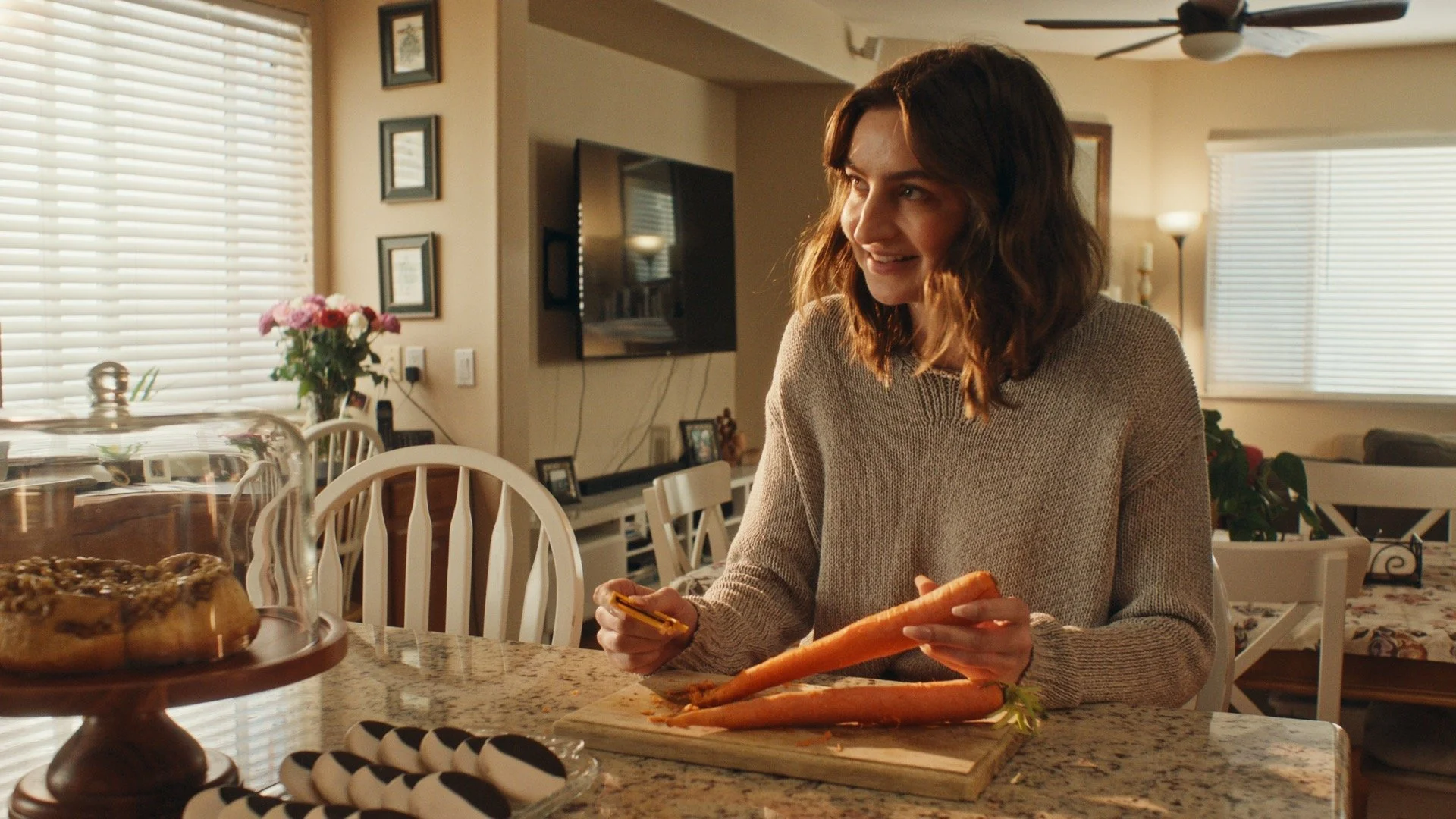 Shayna Punim Still_3.1.29.jpeg