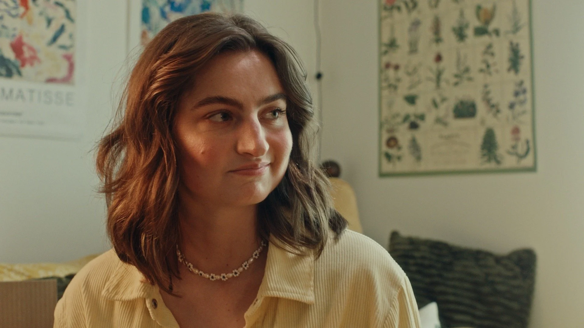 Shayna Punim Still_3.1.436.jpeg