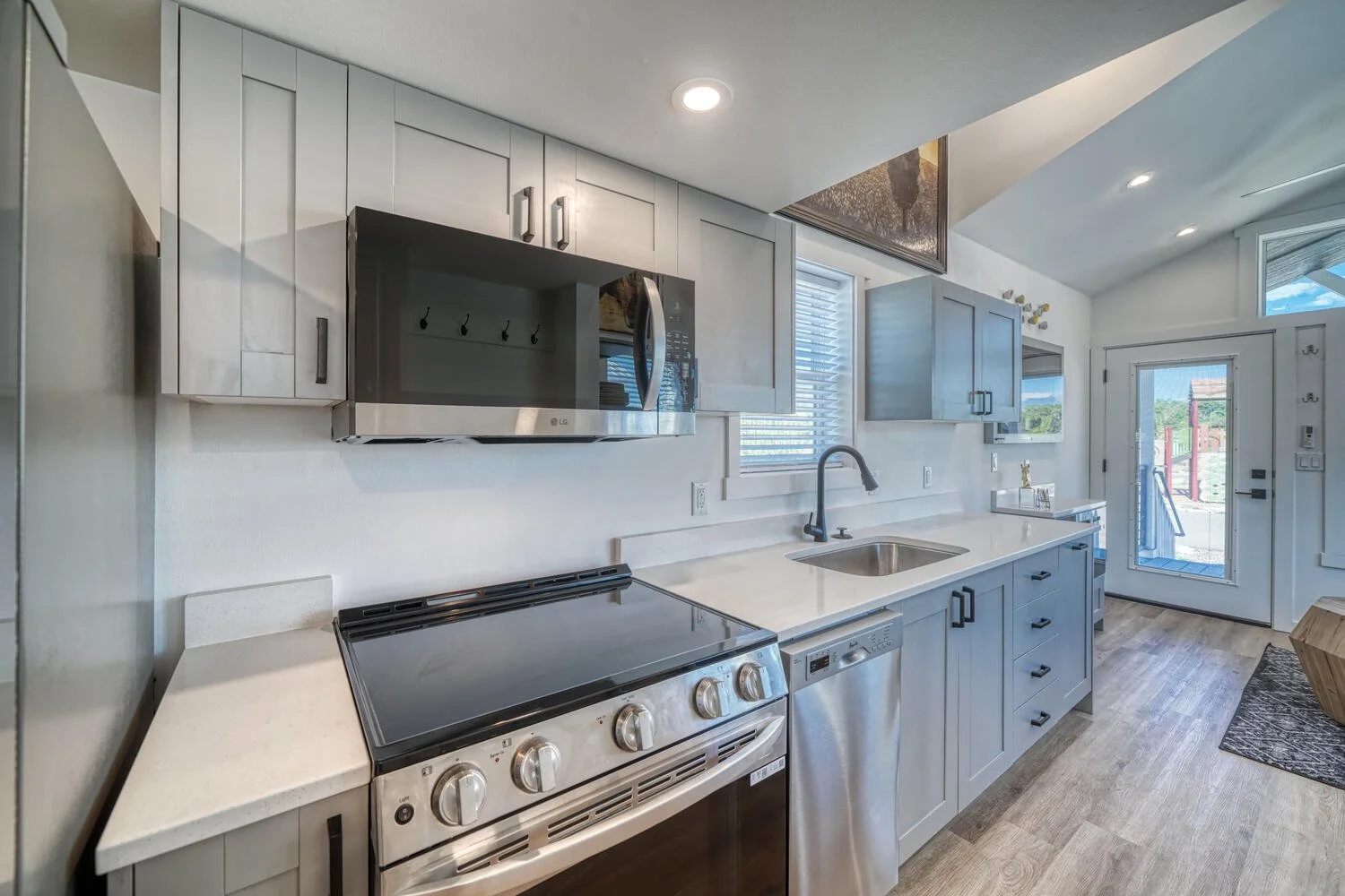 6507 Co Rd 102 Unit 66 Salida-large-012-004-Kitchen-1500x1000-72dpi.jpg