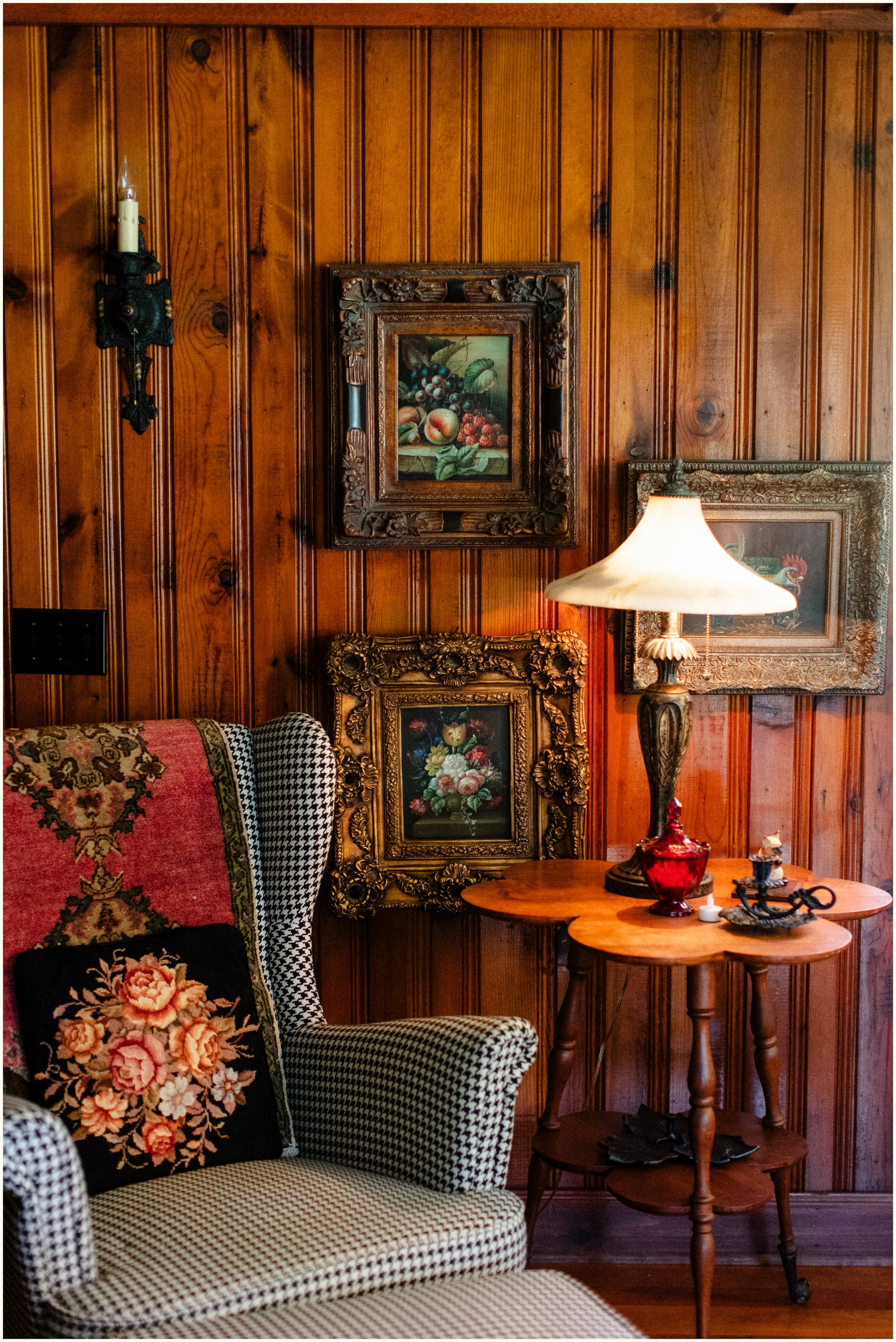 northern michigan cottage wedding