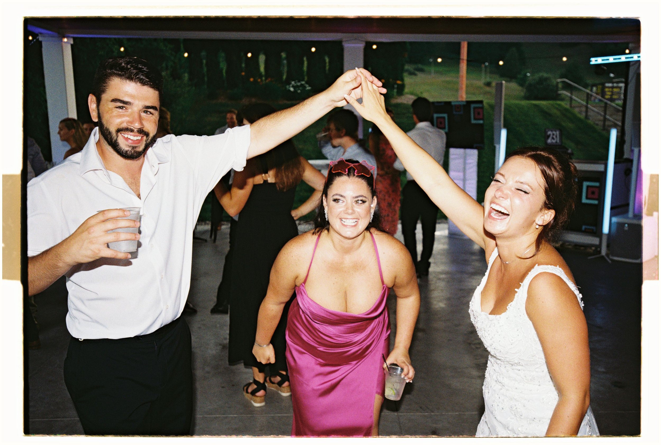 timeless wedding dancing photos