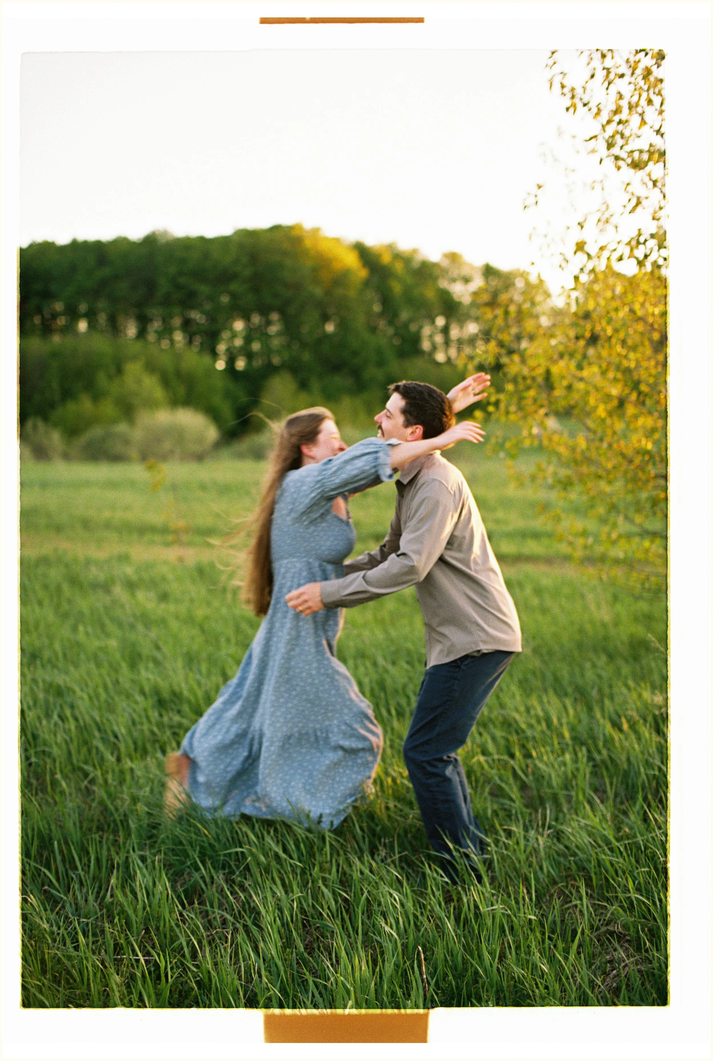 romantic engagement photos