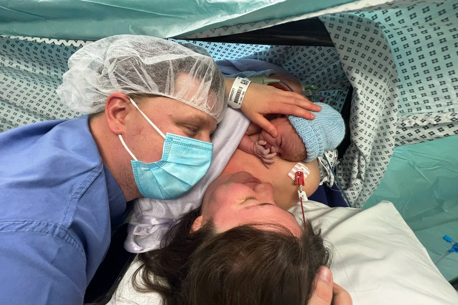 Unplanned but Peaceful C-Section - Positive Birth Story