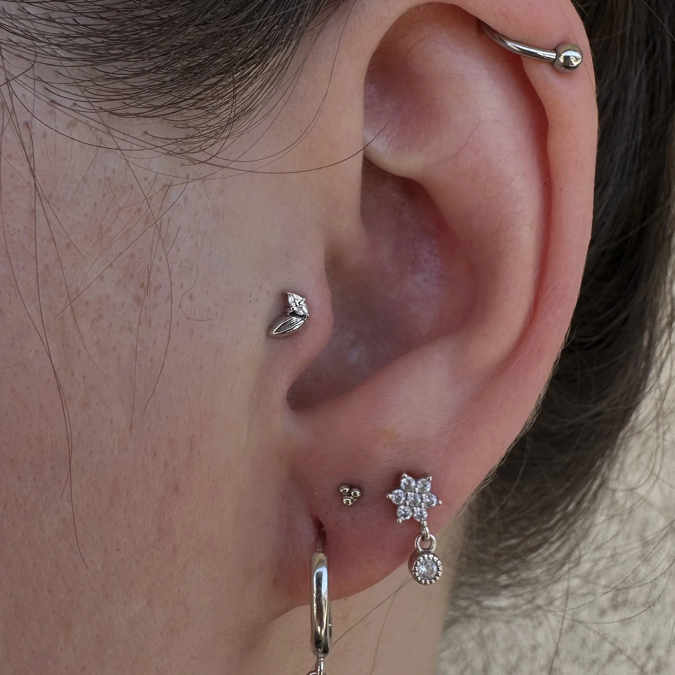 Facetune_26-06-2023-15-58-34 copy.jpg