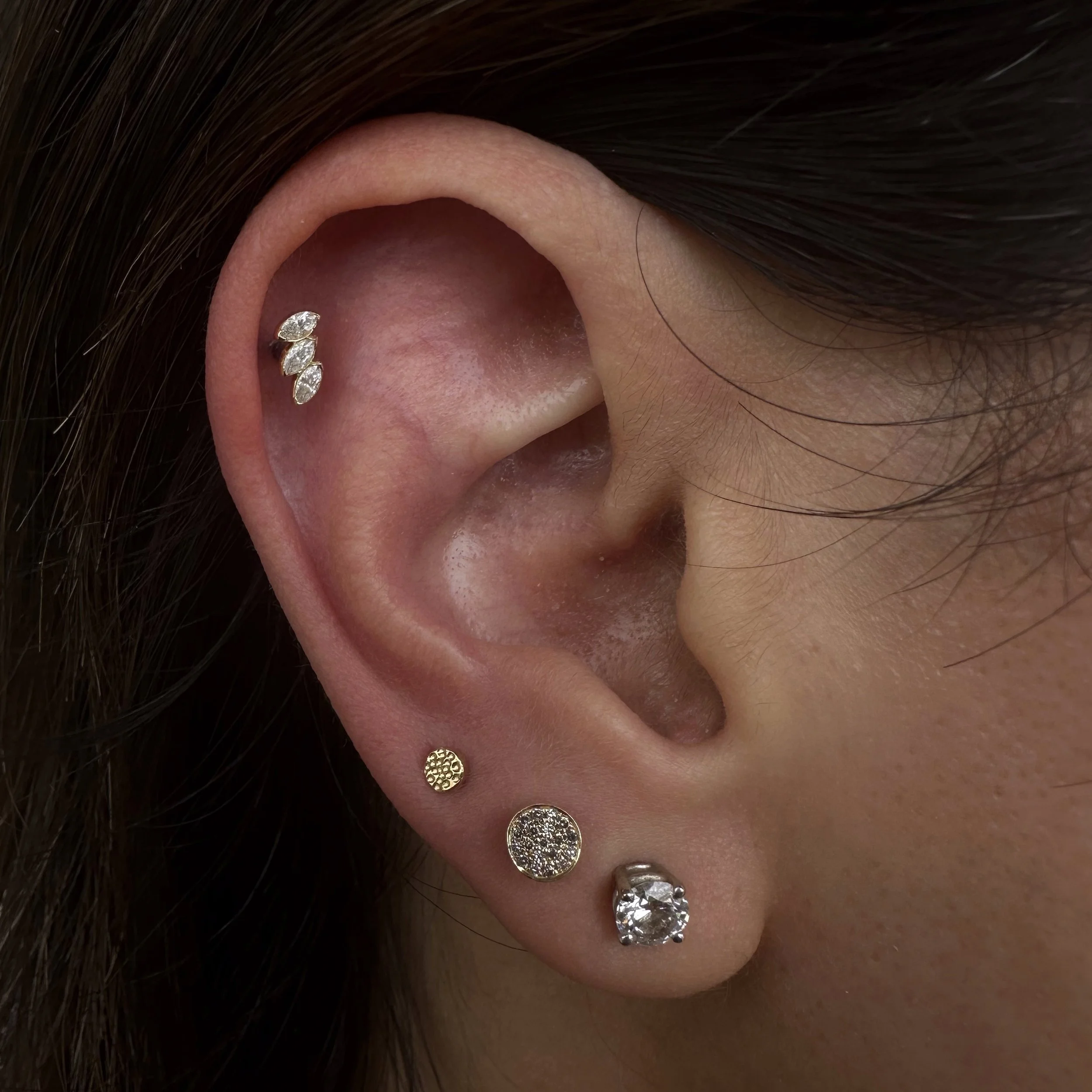 Facetune_20-03-2023-13-36-14 copy.jpg