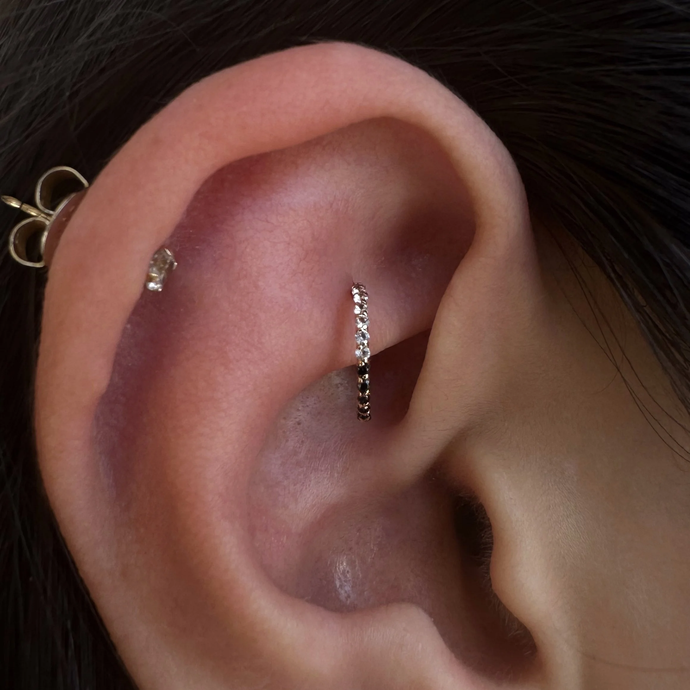 Facetune_26-06-2023-15-32-05 copy.jpg