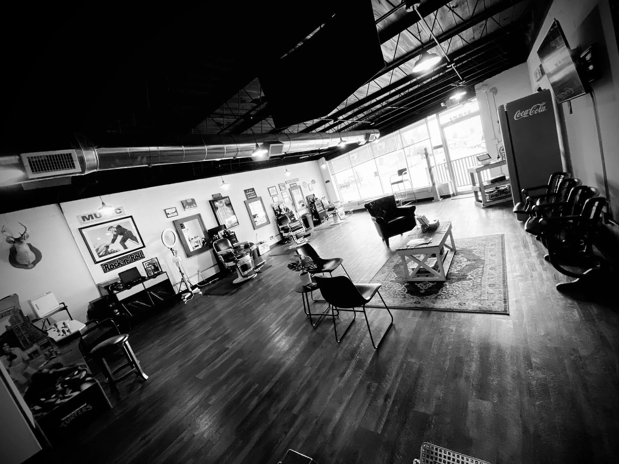 Handshake Barber & Supply