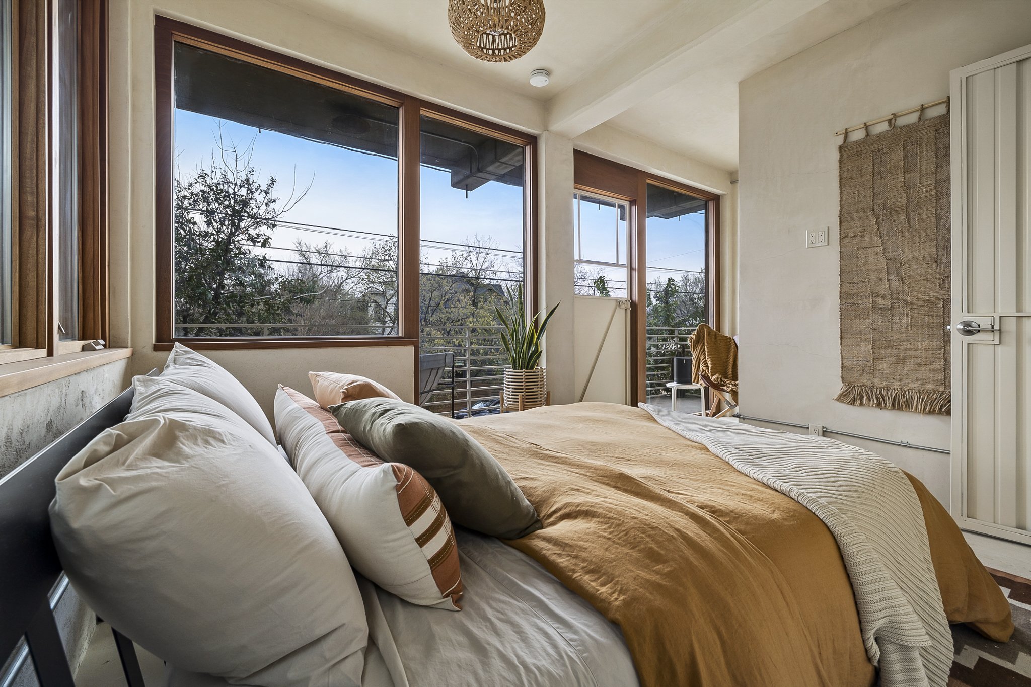 48-web-or-mls-32-2412.jpg