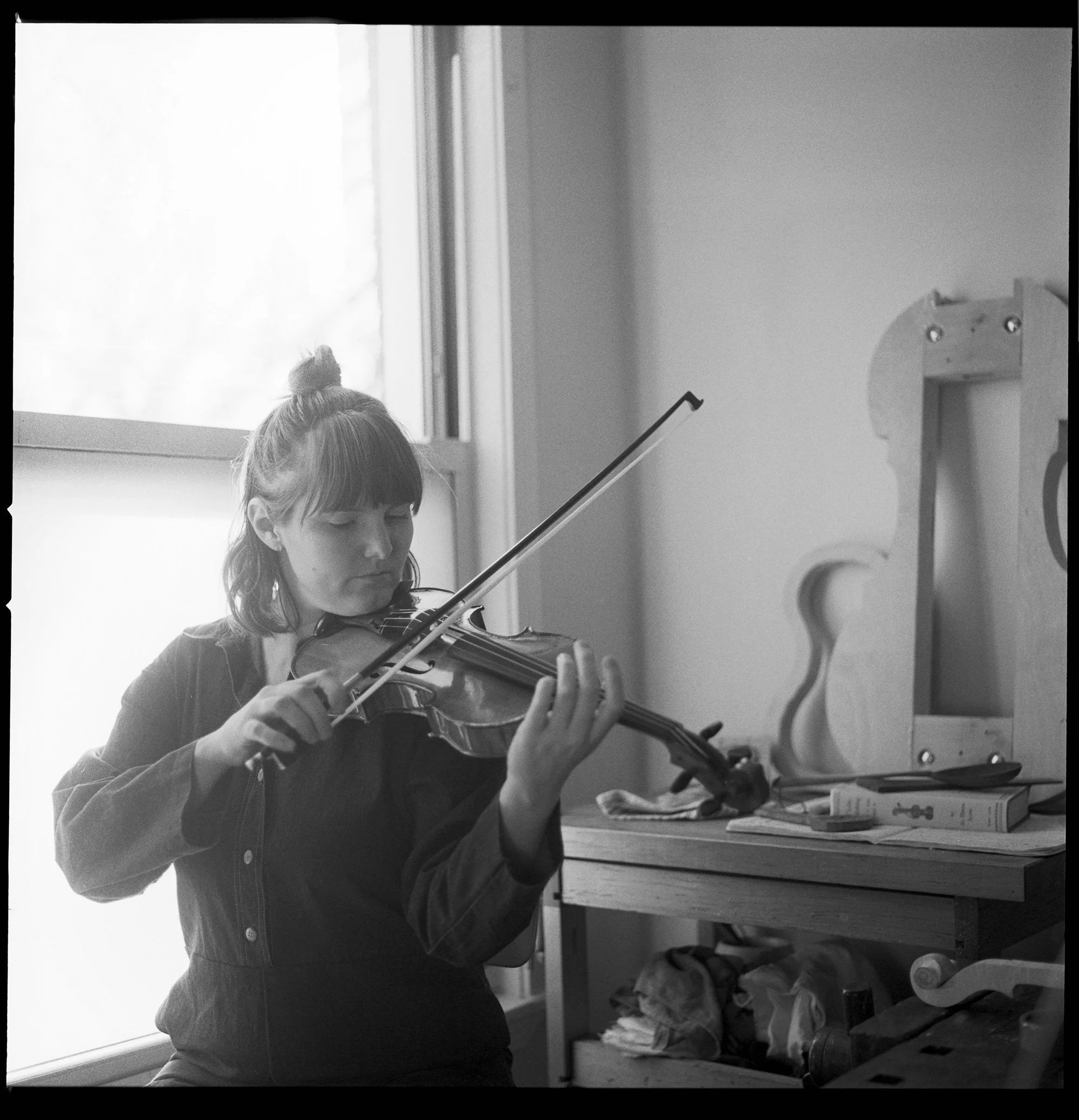 JG_CorinneLuthier2023_BW_113_LR.jpg