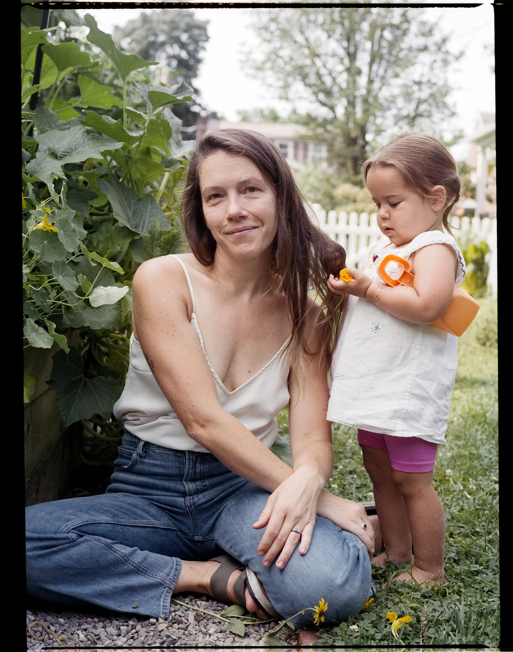 MotherDaughter_NicoleAyla23_037_LR.jpg