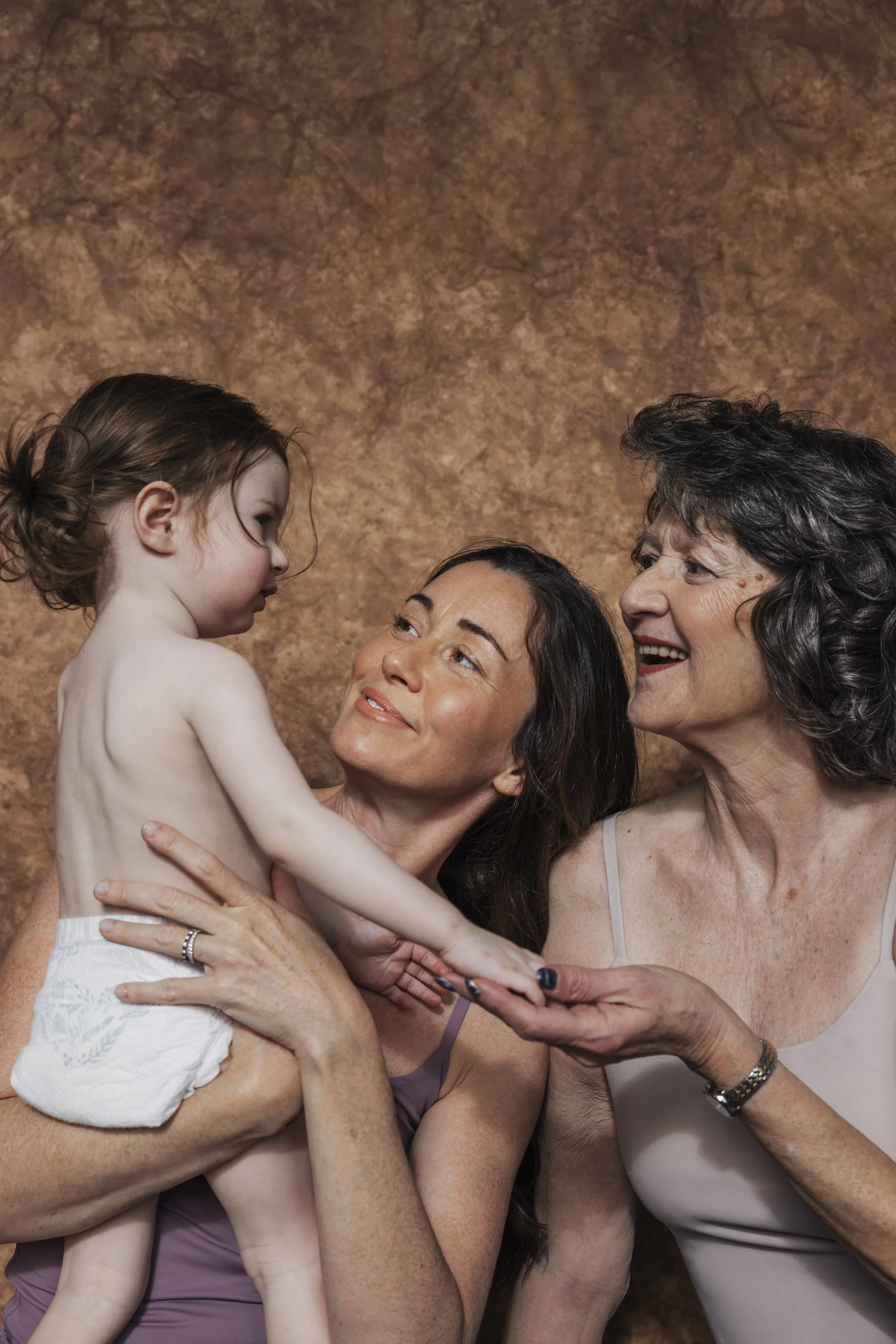 QuintaEsencia_StudioJG2025_Portraits_0612_RT_LR.JPG