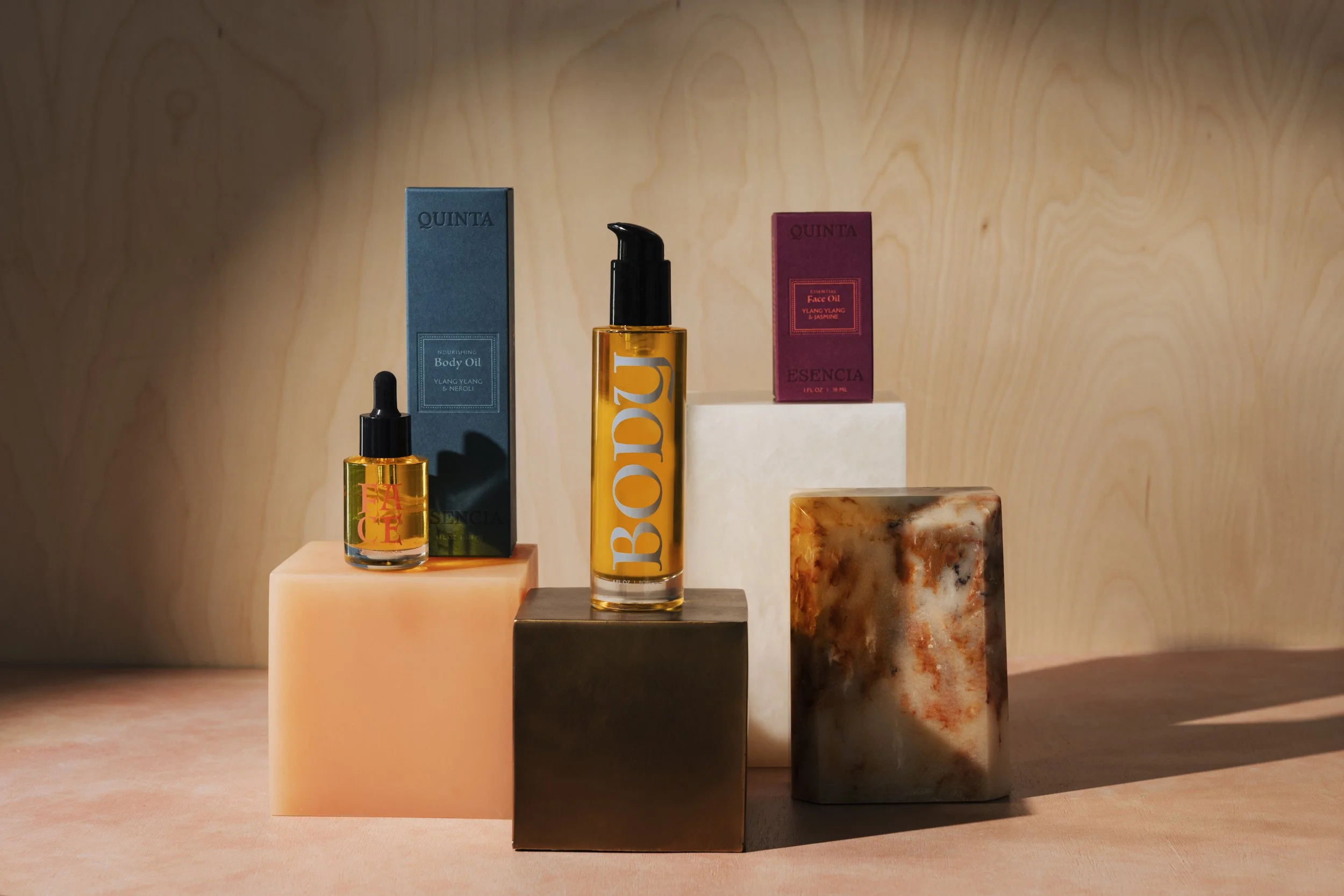 QuintaEsencia_StudioJG2025_PRODUCT_NATURAL_1695_RT_LR.JPG
