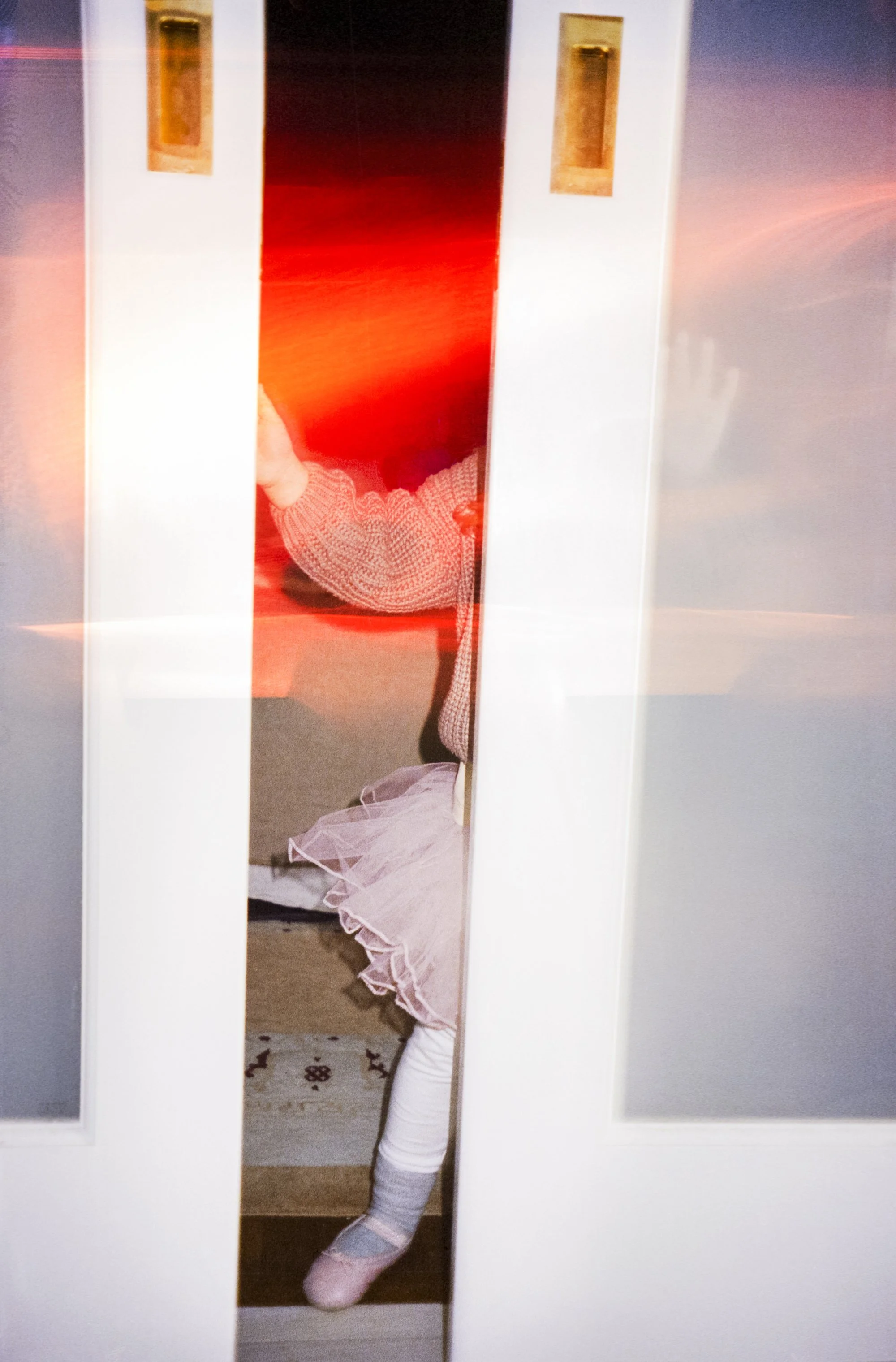 61_Cover_TutuDoor_LR.jpg