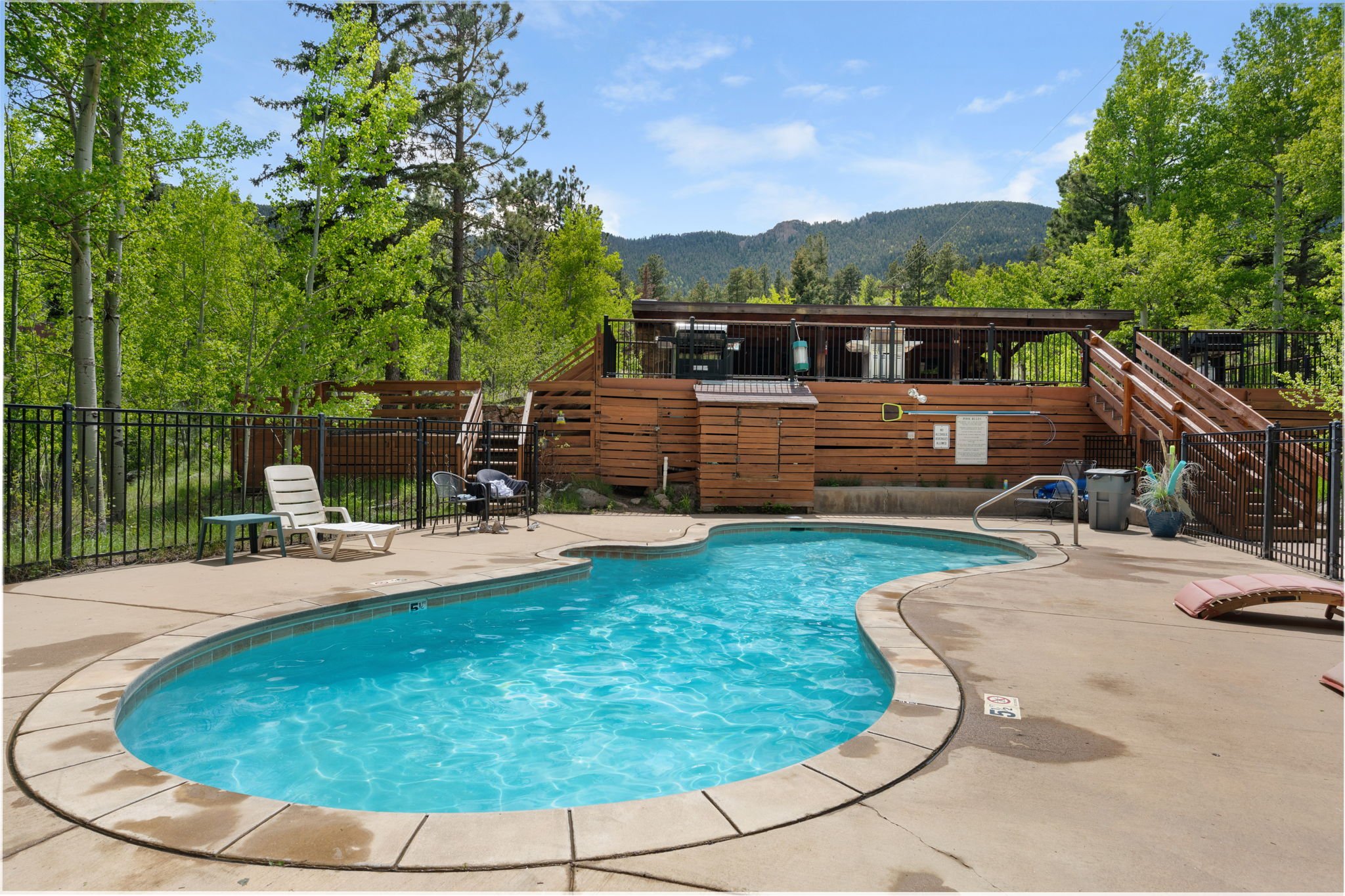 16-web-or-mls-6840-eagle-mountain-rd.jpg
