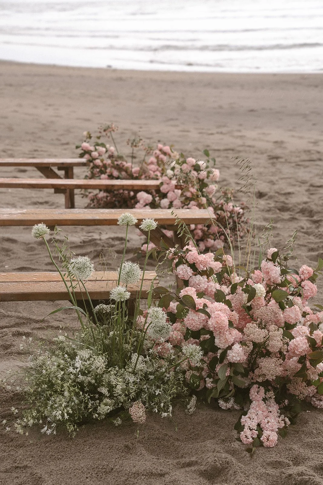 KELSEYANDANDY-oregonwedding-neskowin-ourplaace-ceremonydetails-madelinerosephotographyco-23_websize.jpg