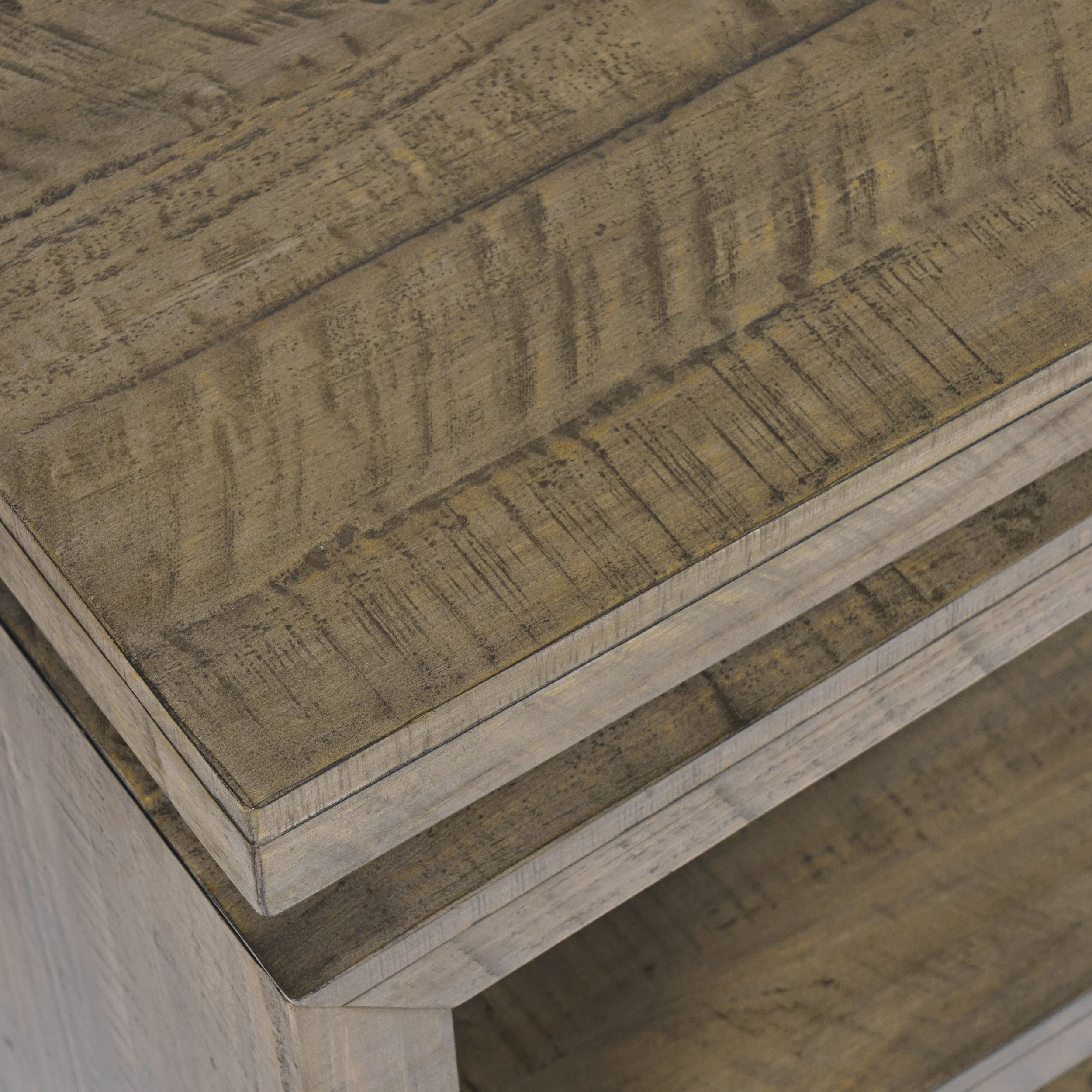 2640-70 - corner detail.jpg