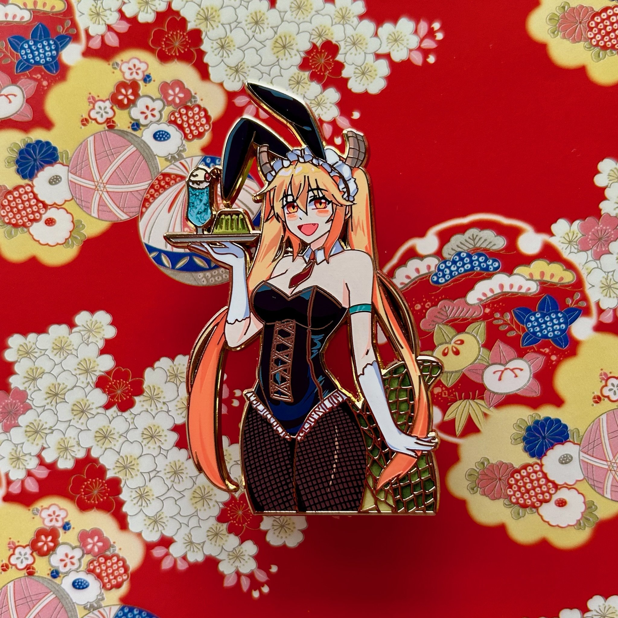 Bunny Server Tohru
Gold plating
LE25
Artist: Sheraberries